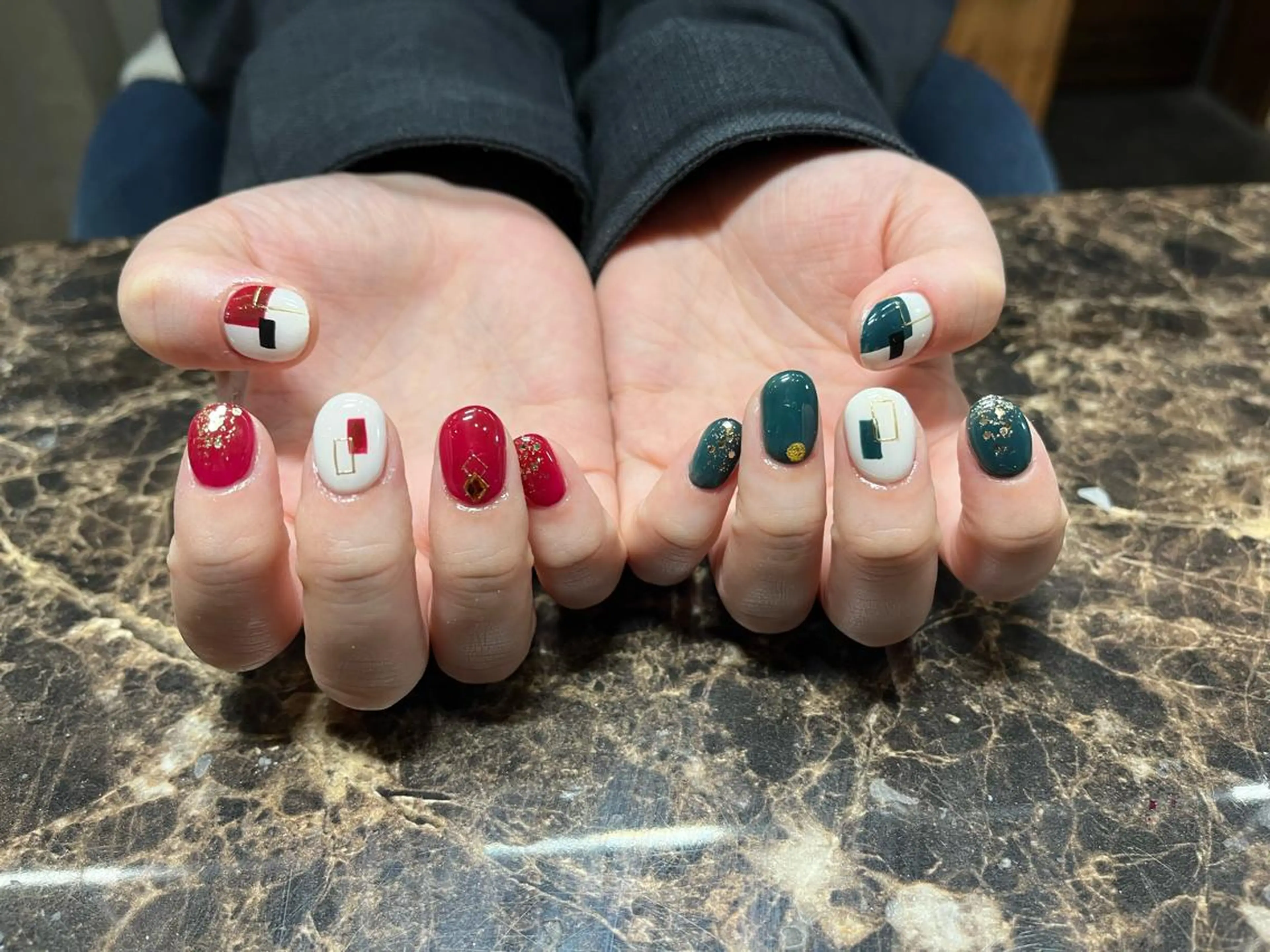 ネイル IROHA Nail 矢掛萌子のネイルデザイン