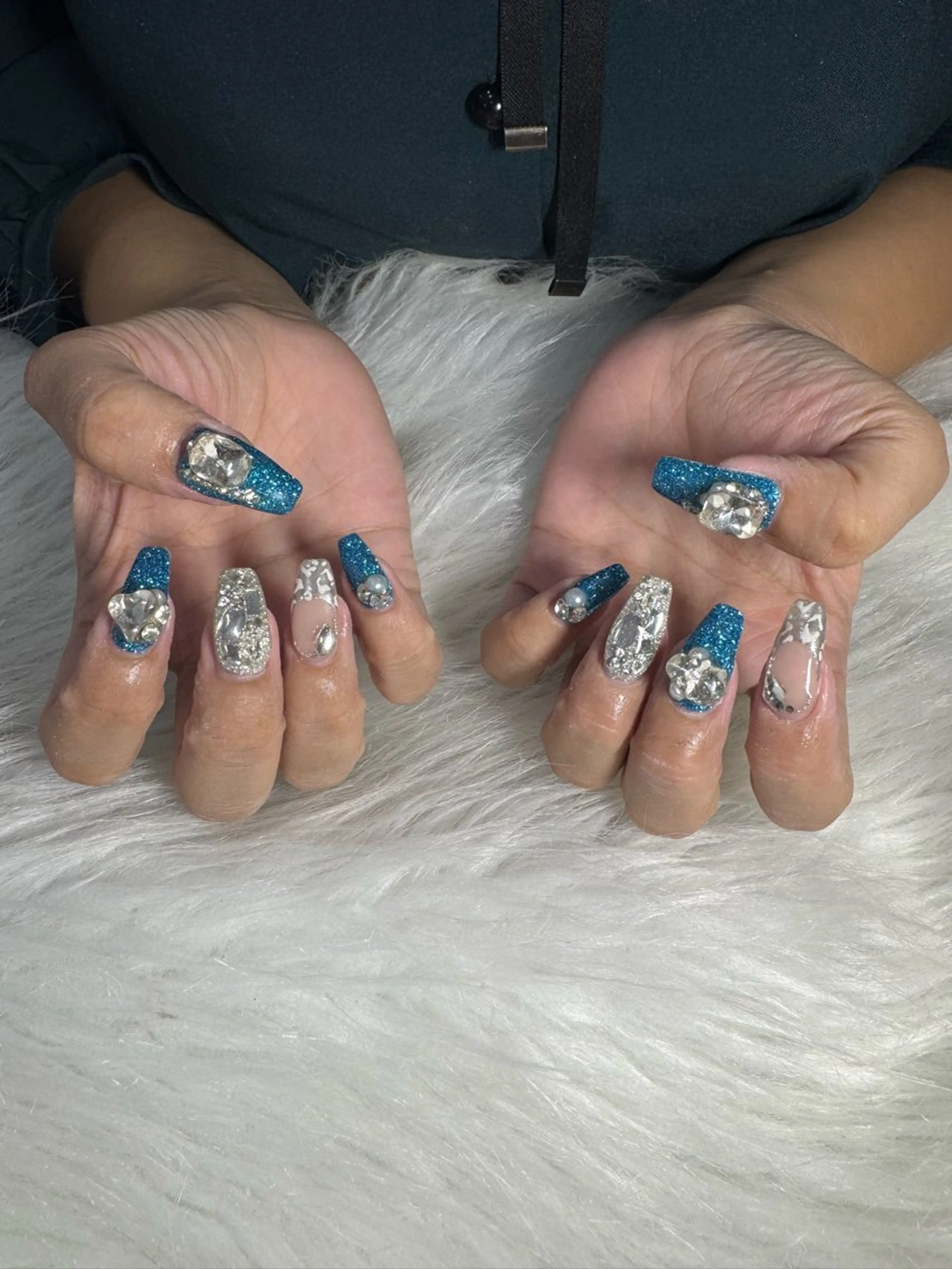 ネイル LAVISH nail salonのネイルデザイン