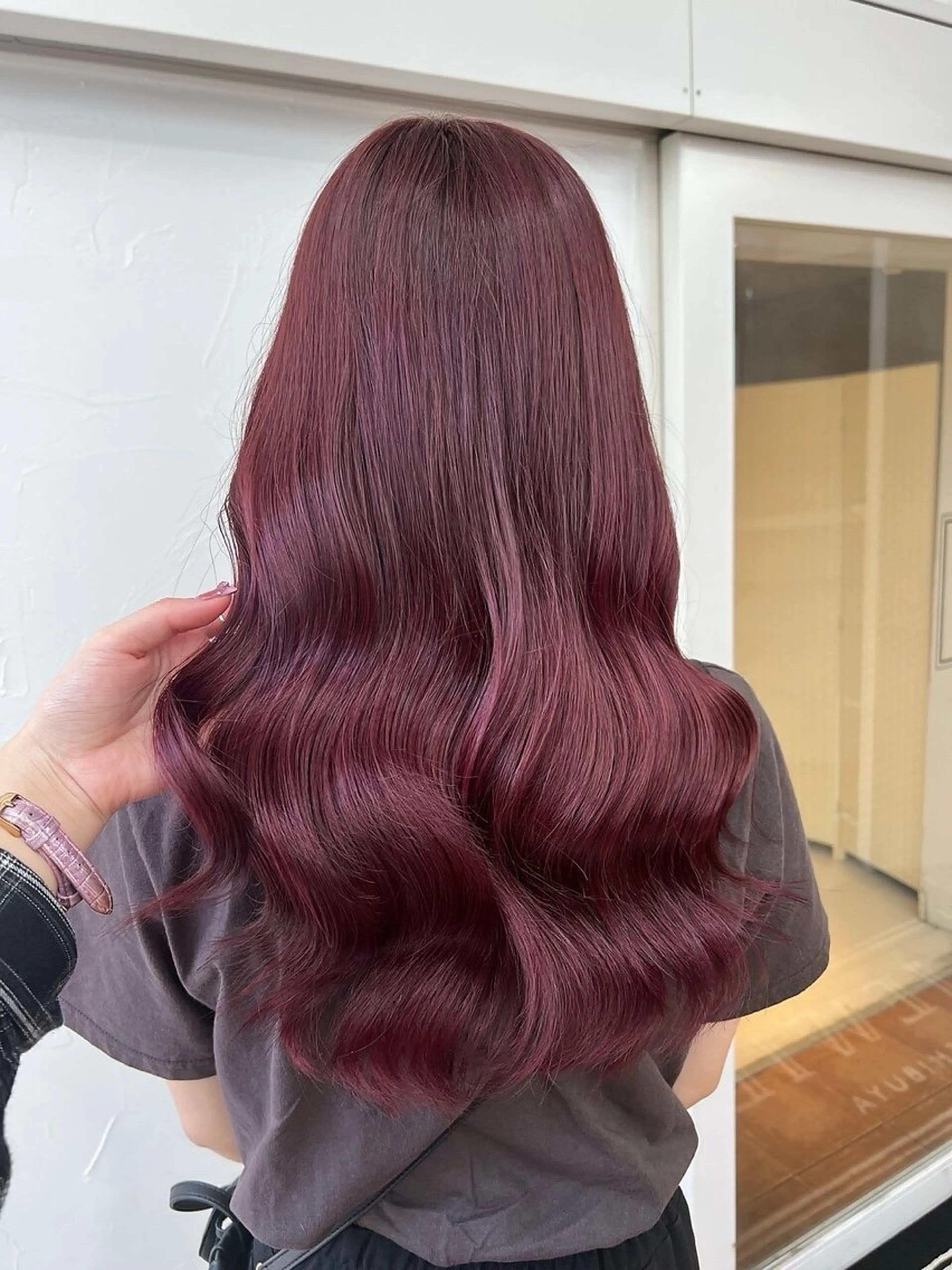 ロング カラー JEWIL SHIBUYAのヘアスタイル