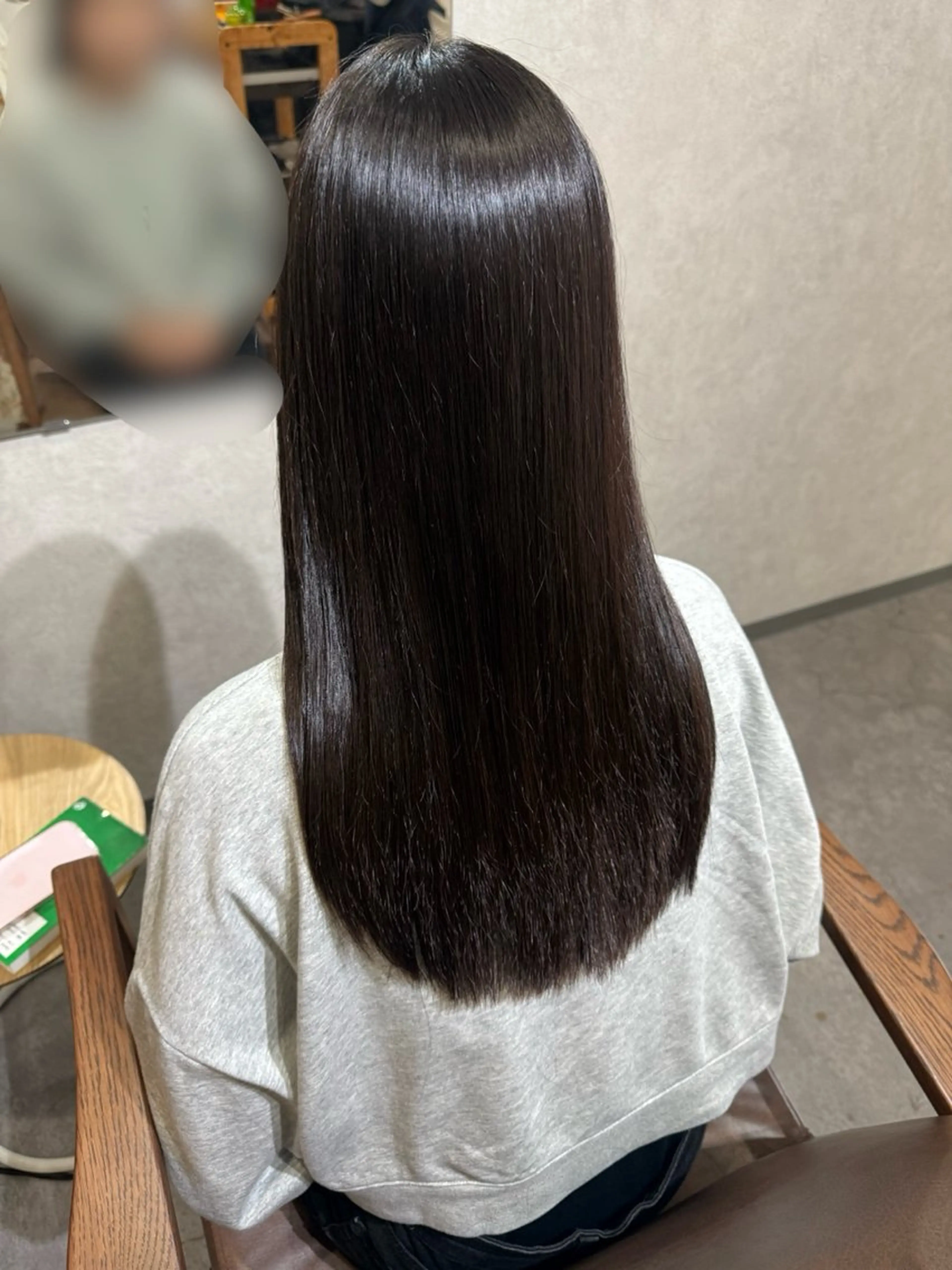 ロング カット 縮毛矯正 トリートメント Bish Yanaのヘアスタイル