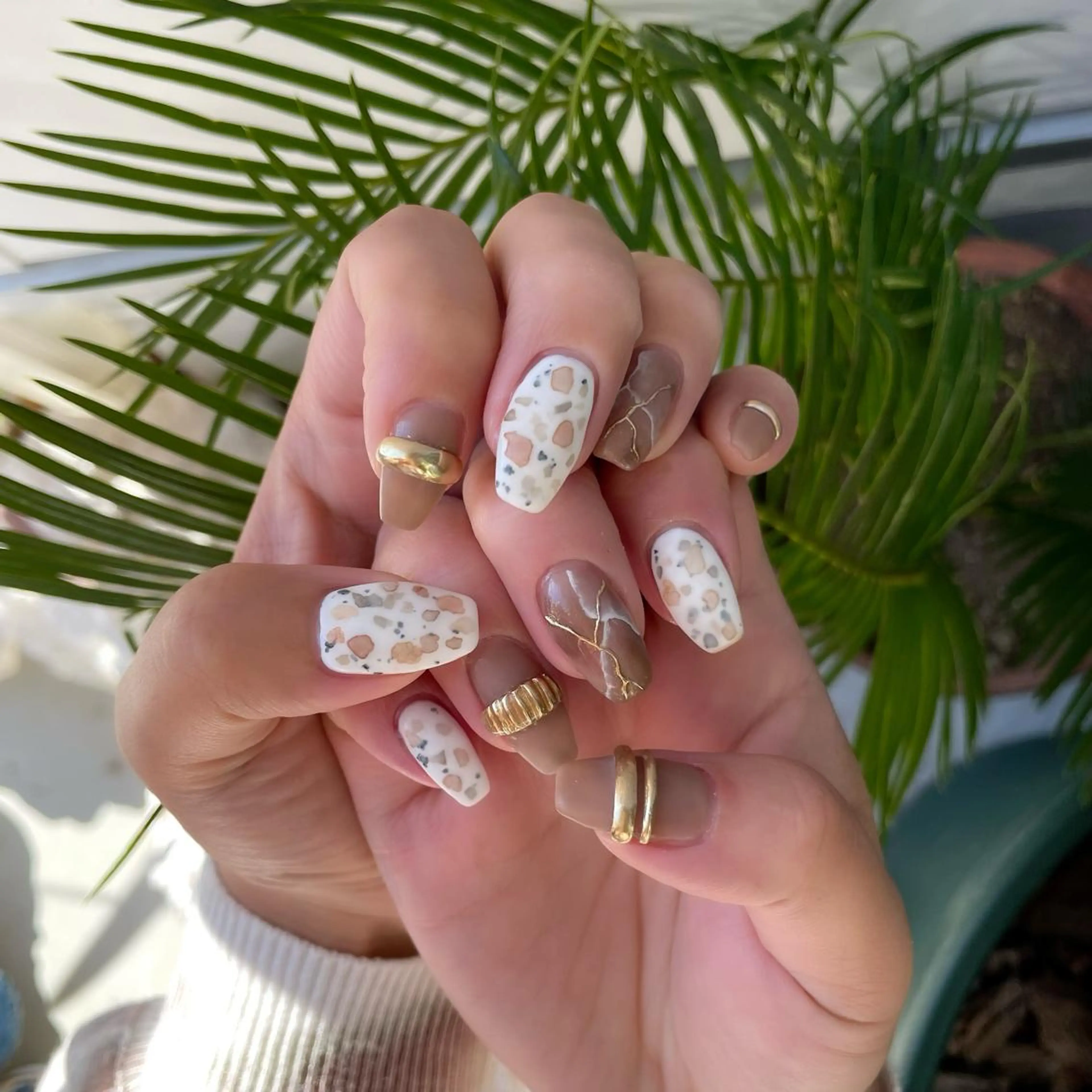 ネイル es nailのネイルデザイン