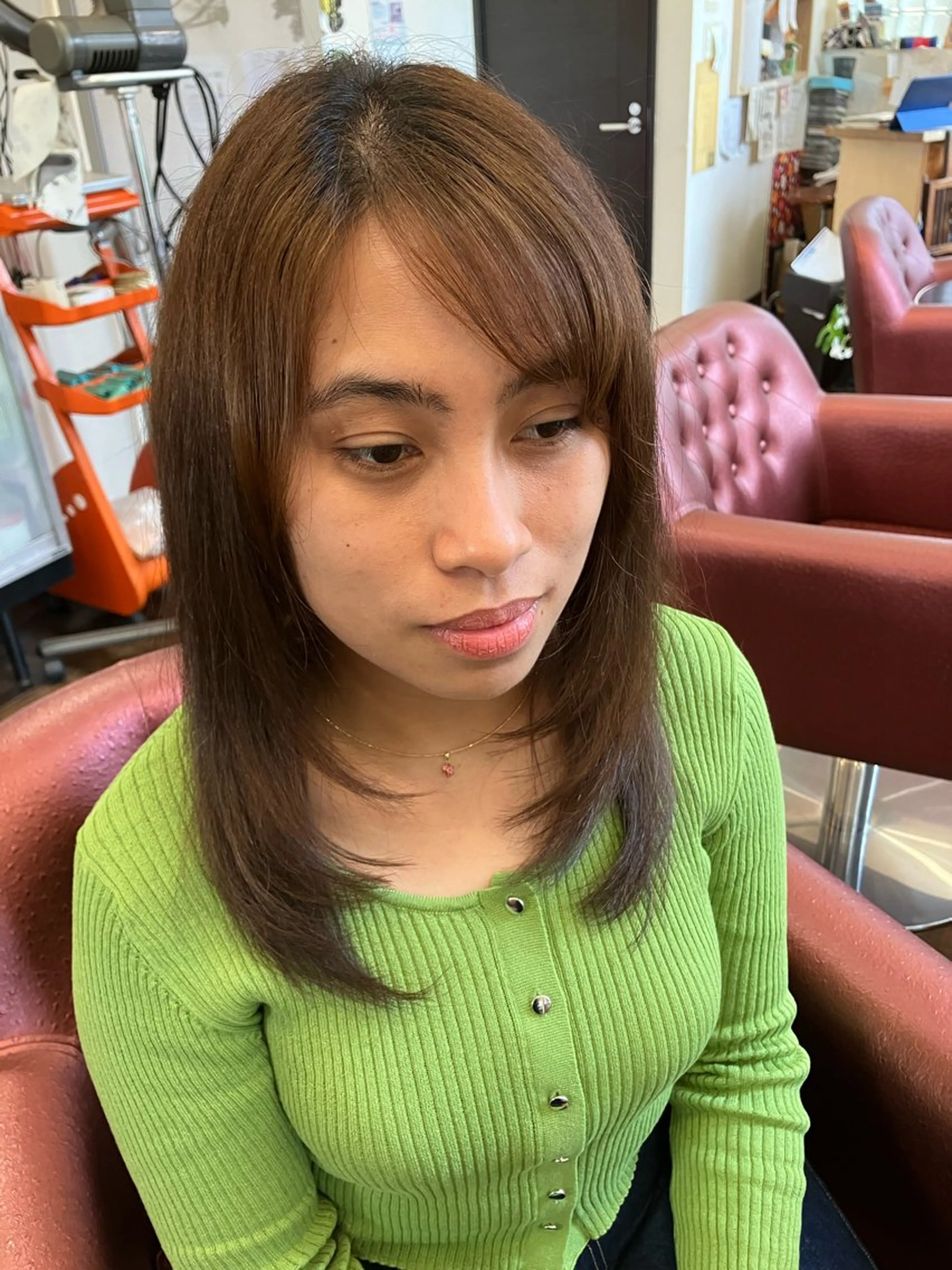 カット＋低アルカリカラー(ブリーチなしワンカラー)＋水素トリートメントの写真