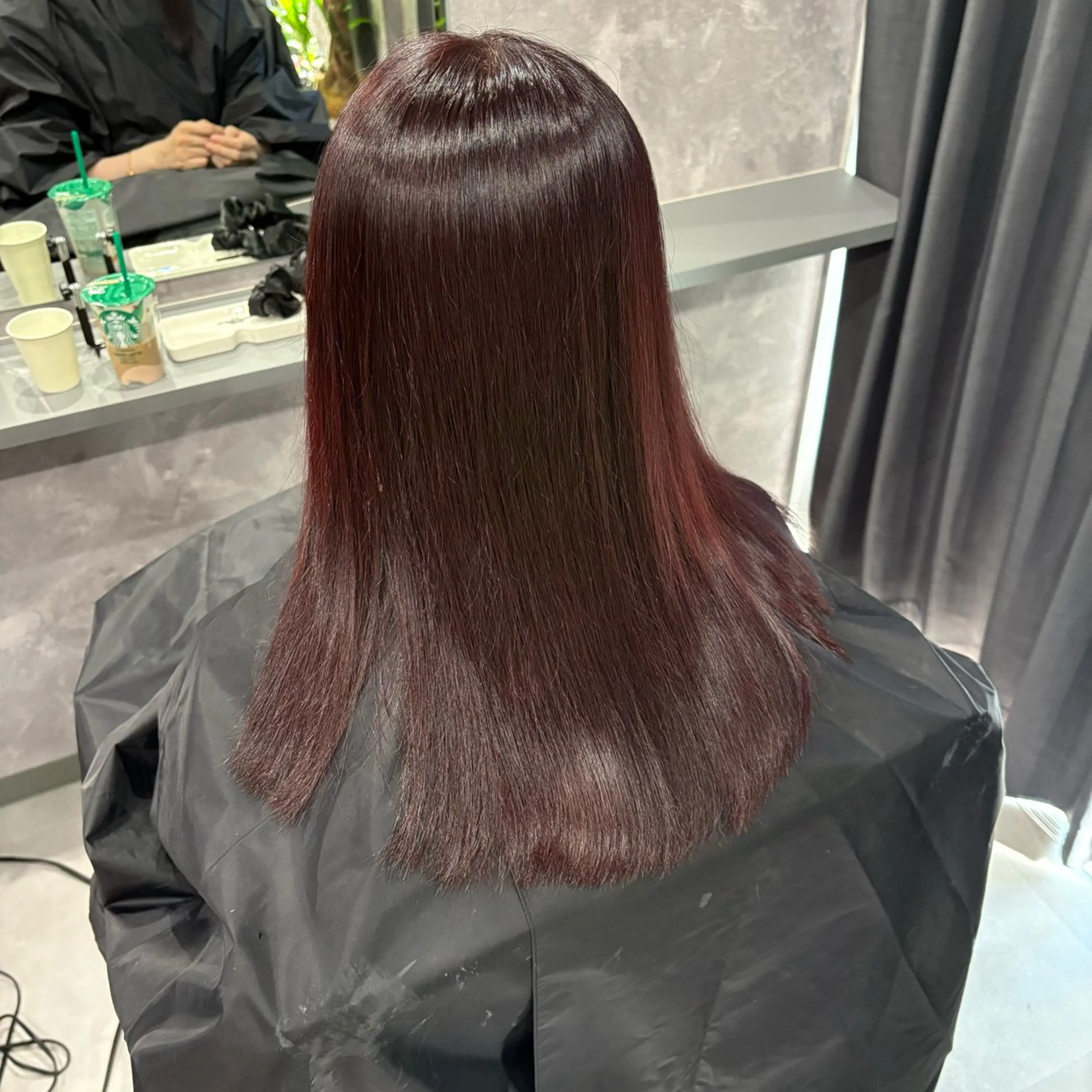 ミディアム カラー カット ヘアカラー トリートメント nameless miichiのヘアスタイル