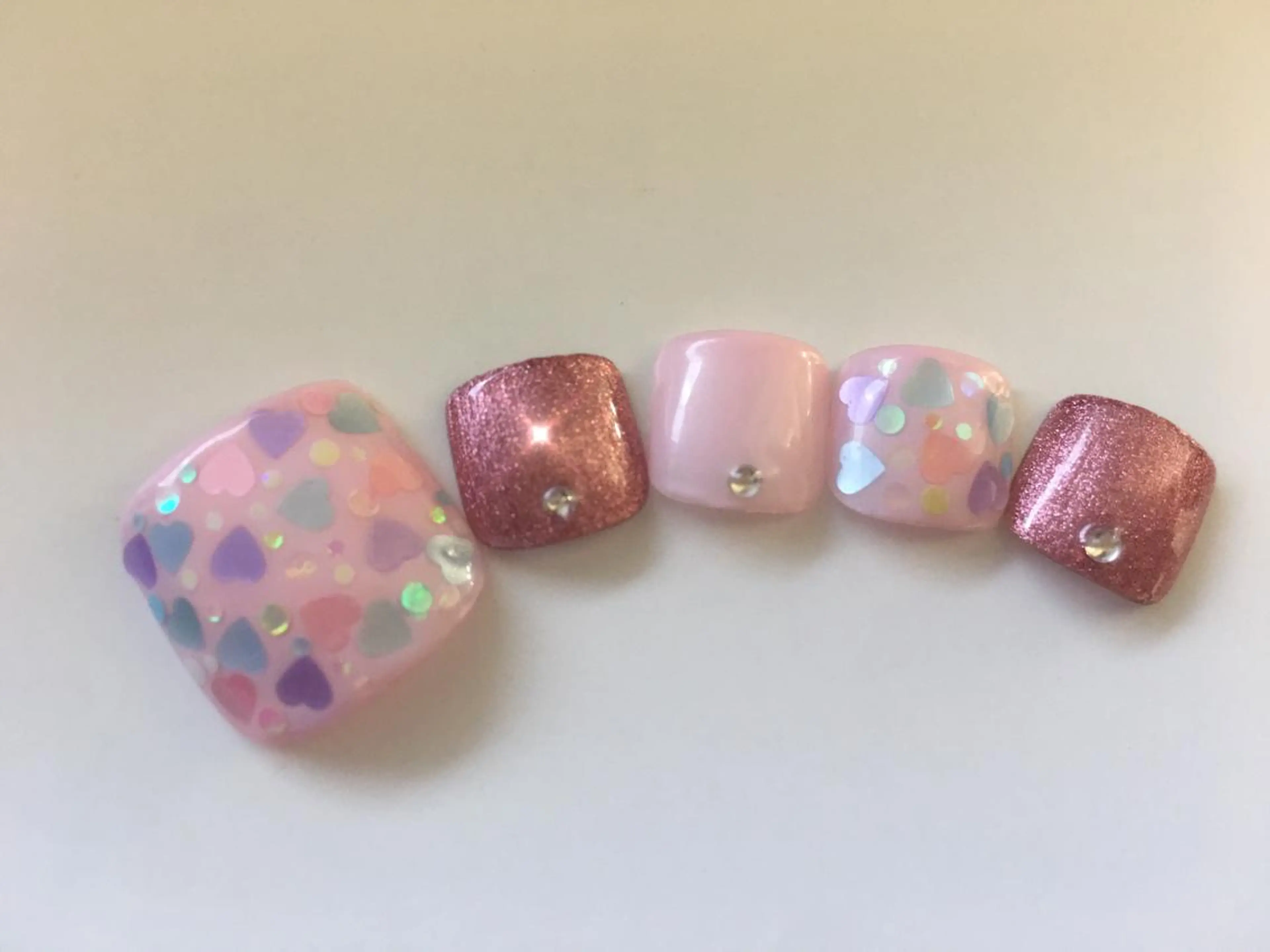 ネイル フットネイル キラキラネイル 隠れ家一戸建て金町 HIROMI 葛飾区のネイルデザイン