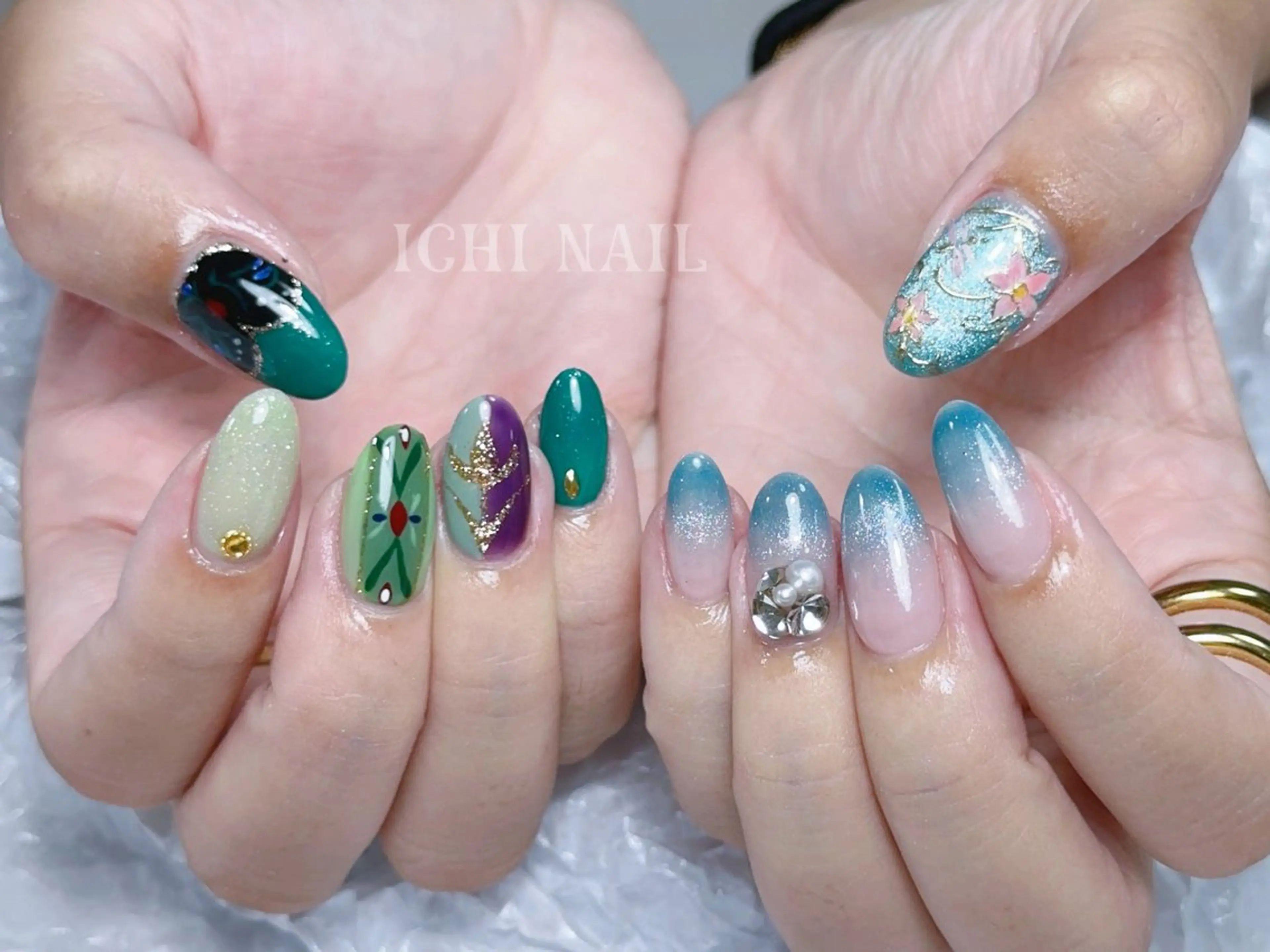 ネイル ハンドネイル 🧚🏻‍♀️ NOHA🎀のネイルデザイン