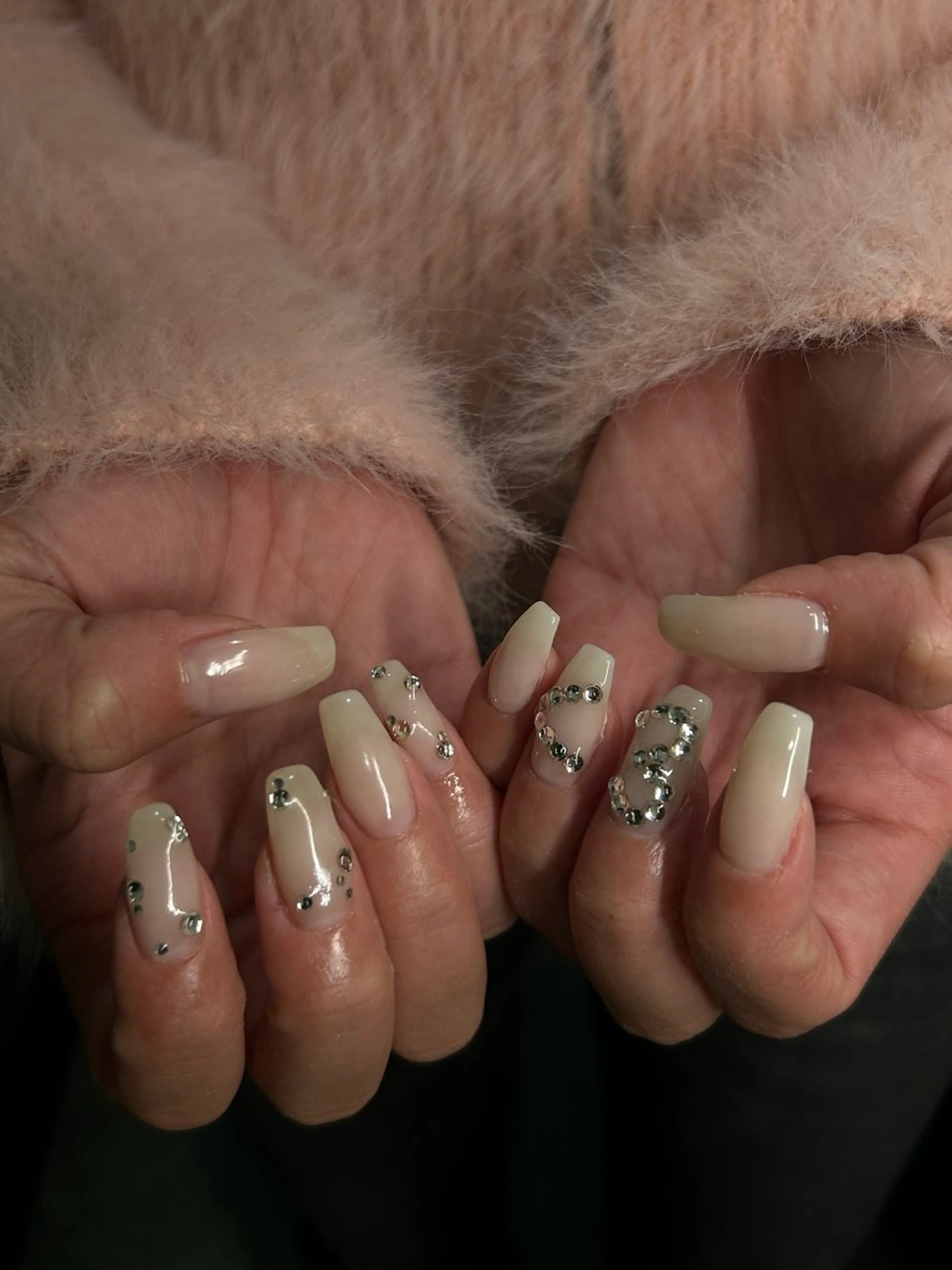 ネイル シンプルネイル 冬ネイル Yuni.所属・sakae yurinaのネイルデザイン