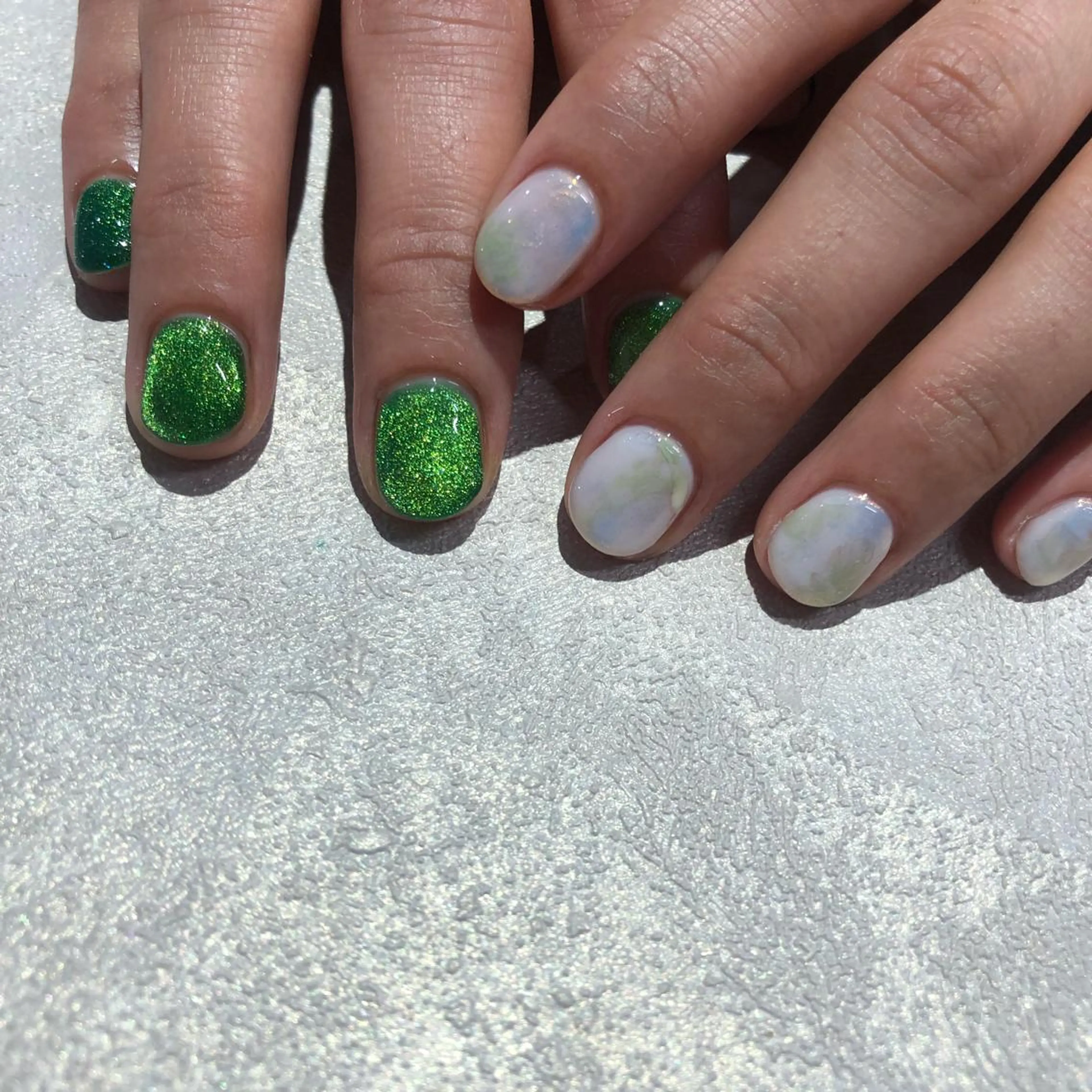 ネイル ハンドネイル フットネイル ハンドケア Nes.Nail所属・Miyagi Asamiのネイルデザイン