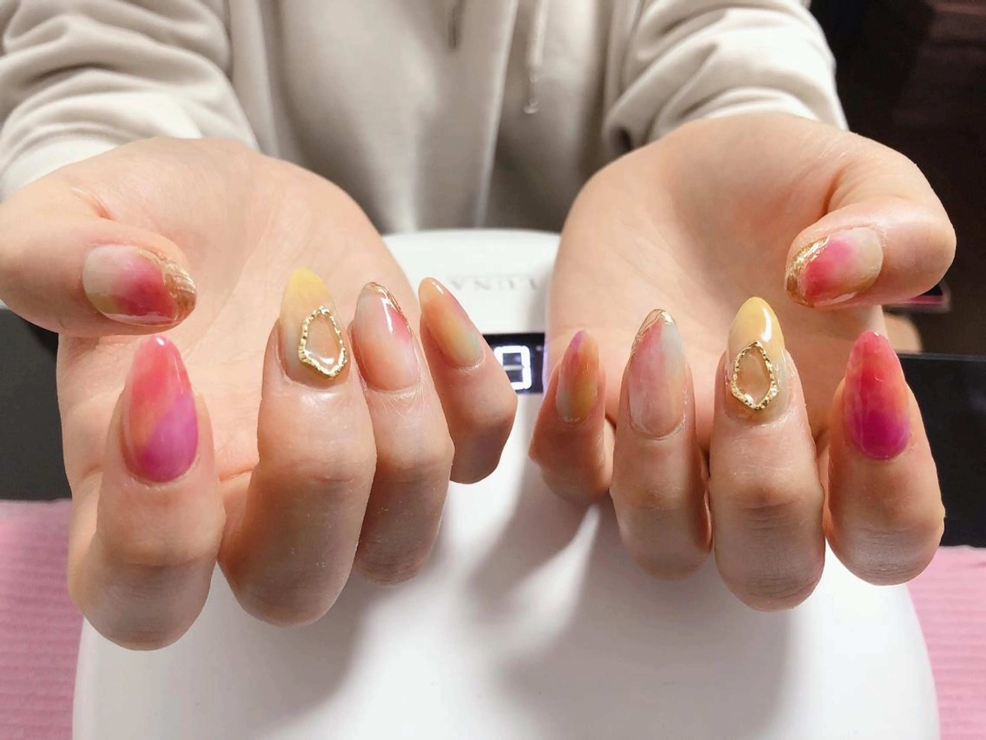 ネイル ハンドネイル エステ／ネイル/脱毛 R.Msalonのネイルデザイン