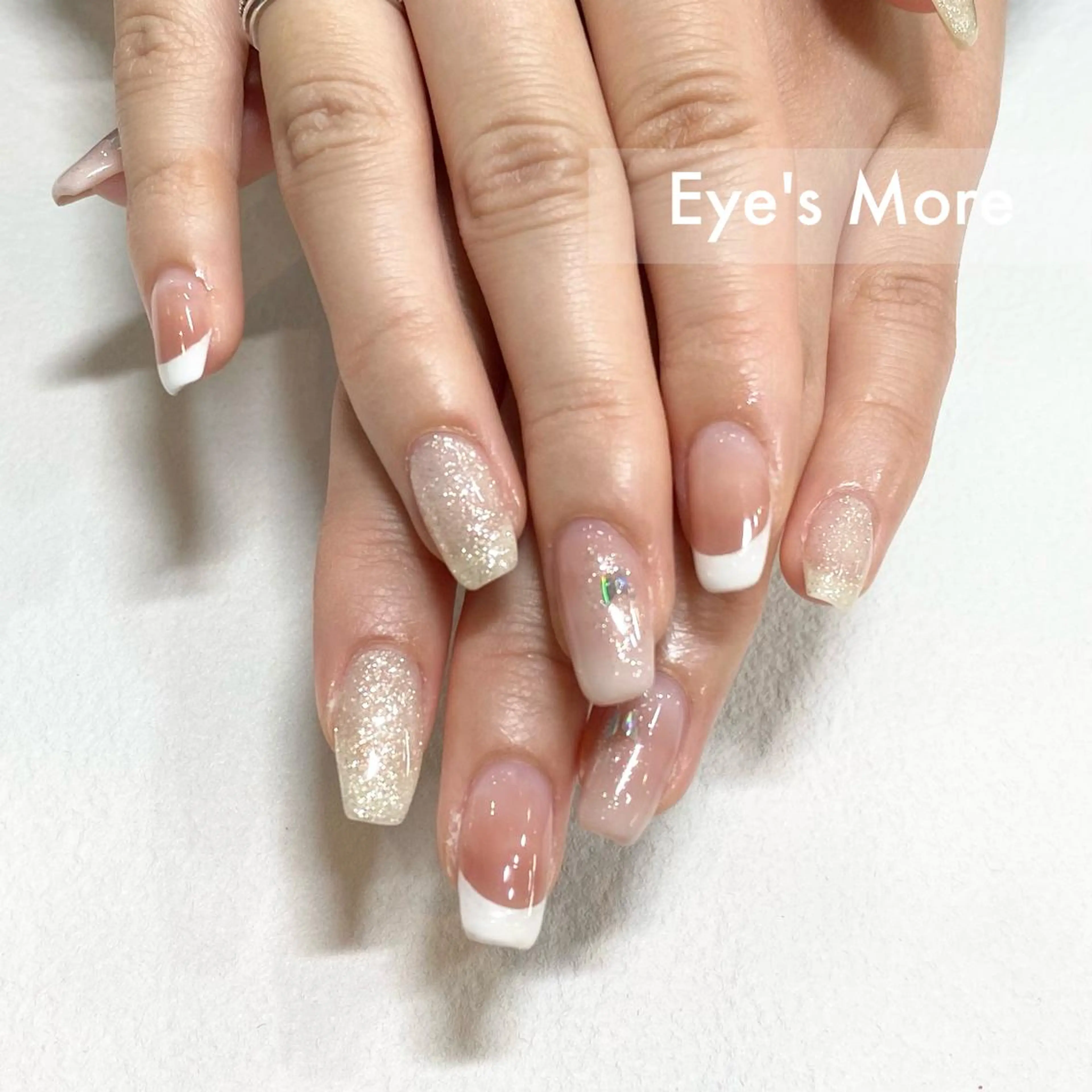 ネイル Eye's More Ochiaiのネイルデザイン