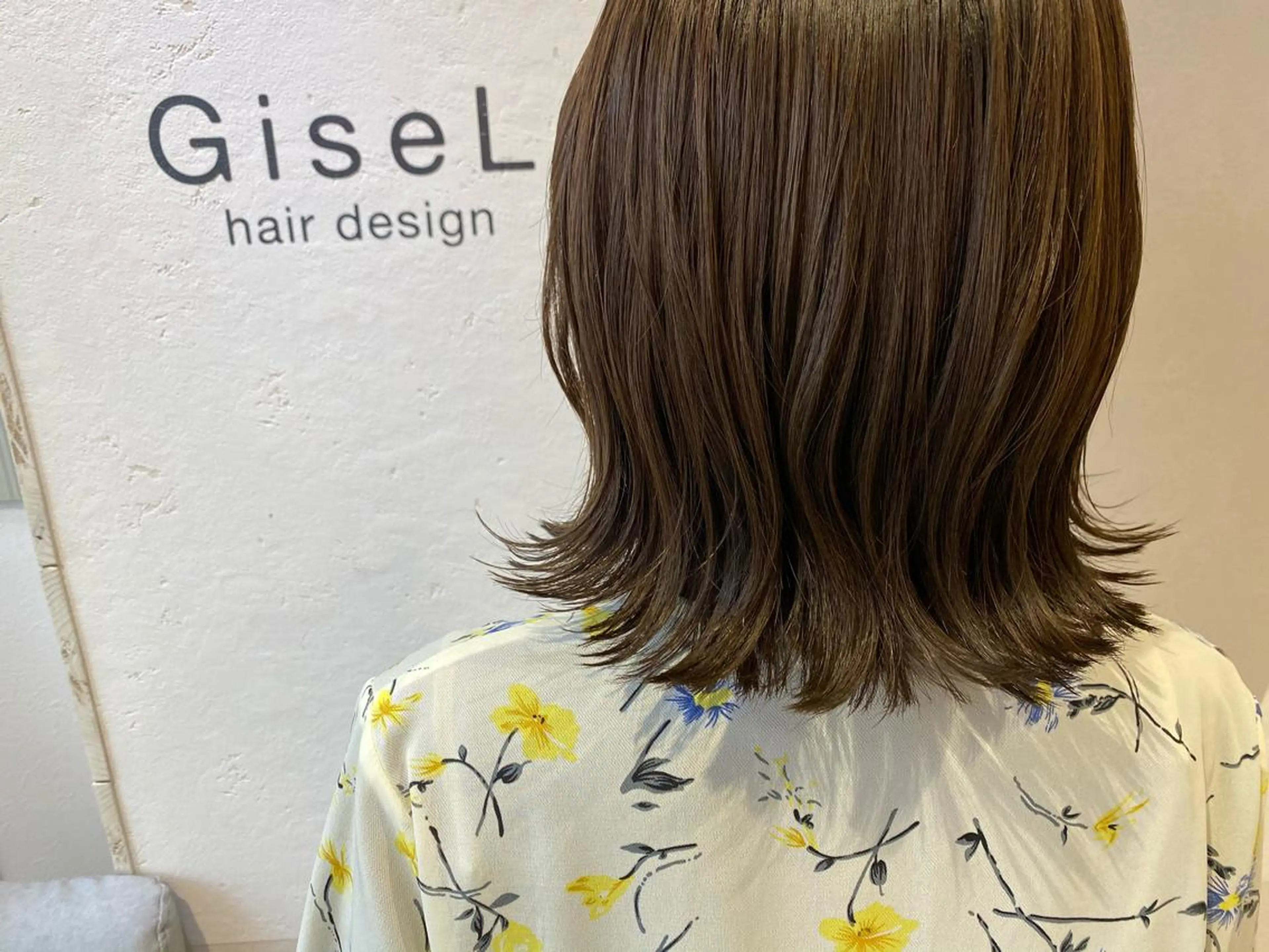 ショート カラー ベージュカラー オリーブベージュ jill by gisel＿奥家のヘアスタイル