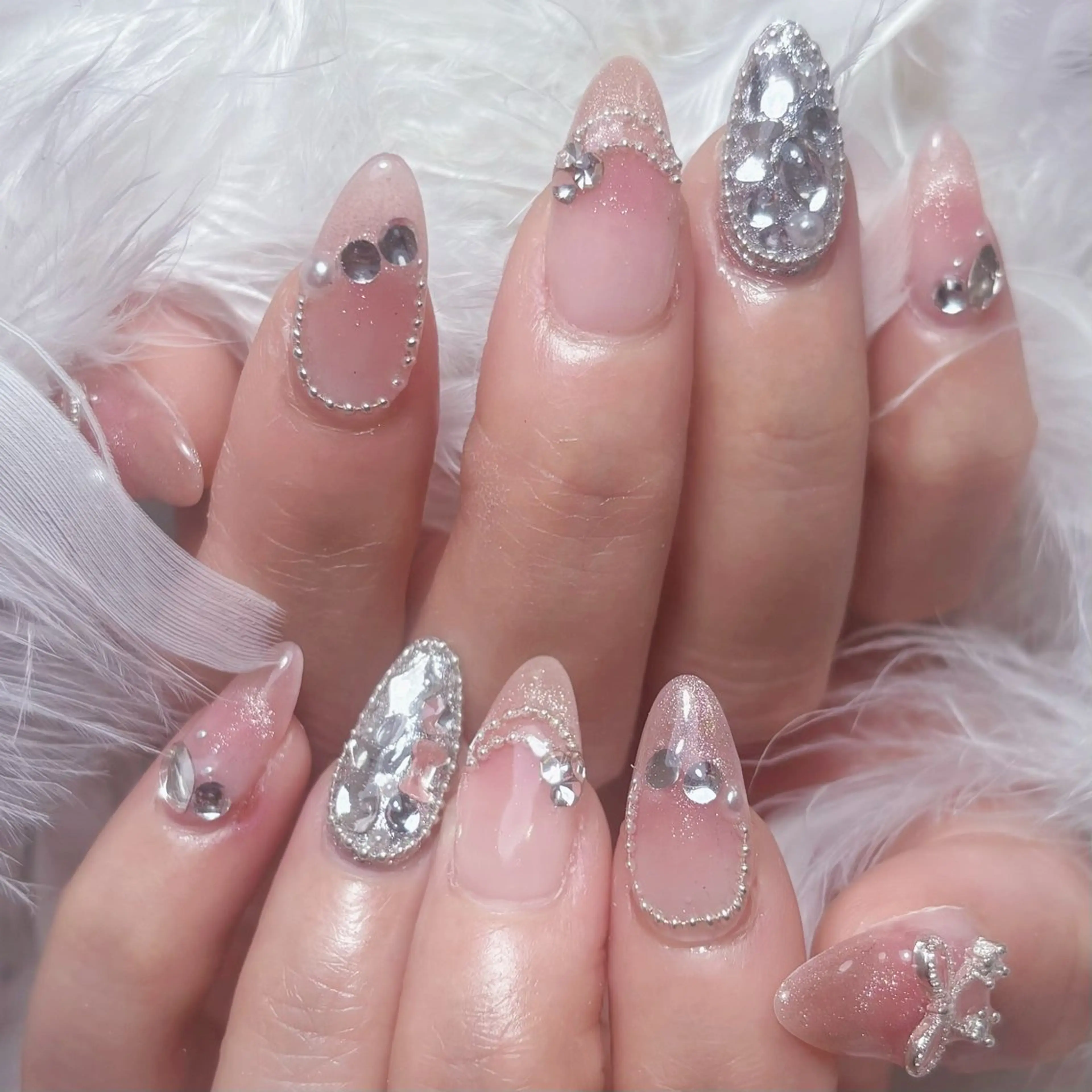 ネイル ハンドネイル ハンドケア Momo 🍓のネイルデザイン