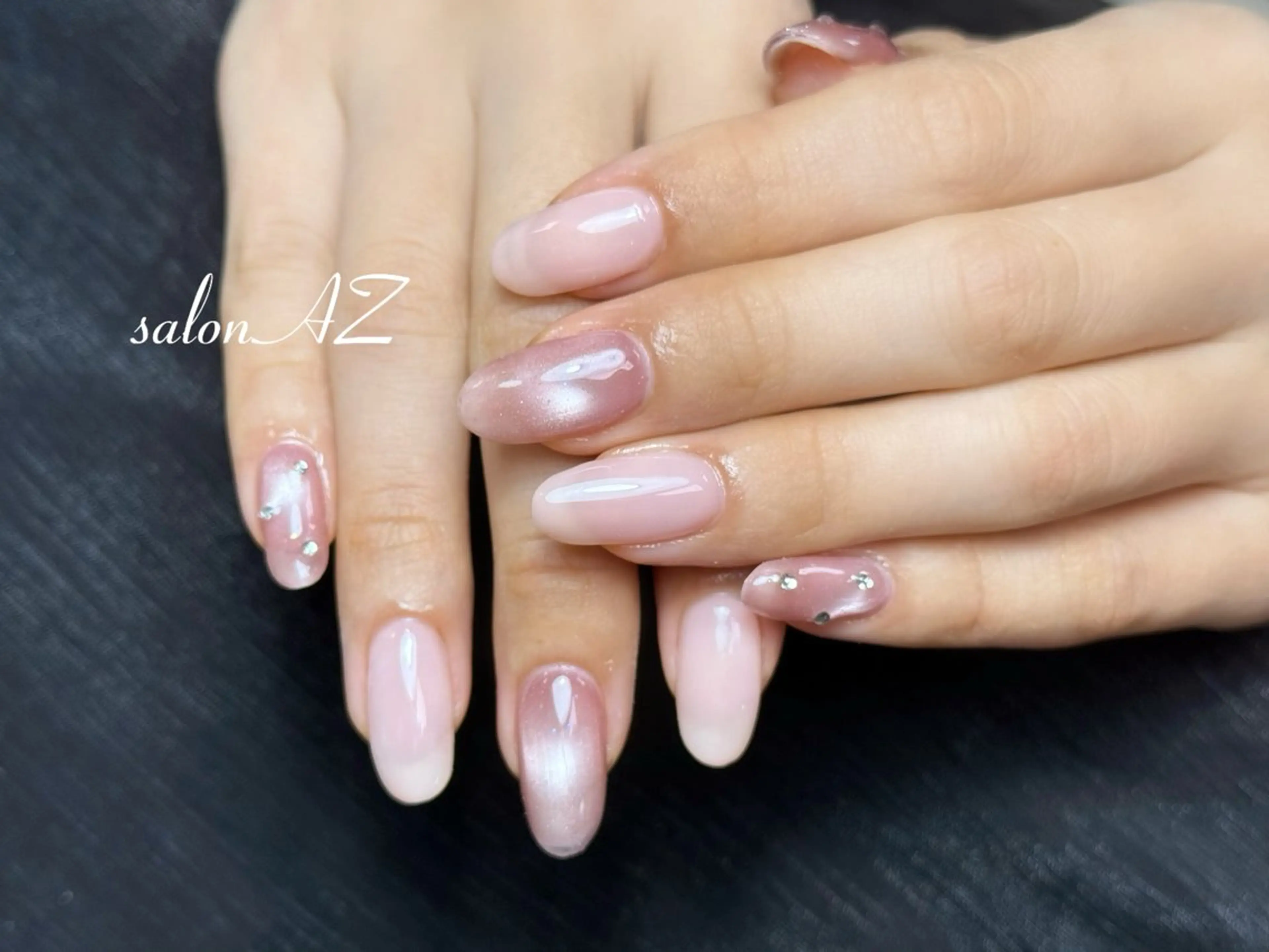 ネイル アートネイル フットネイル フレンチネイル マグネットネイル 持ち込み ハンドネイル salon AZのネイルデザイン