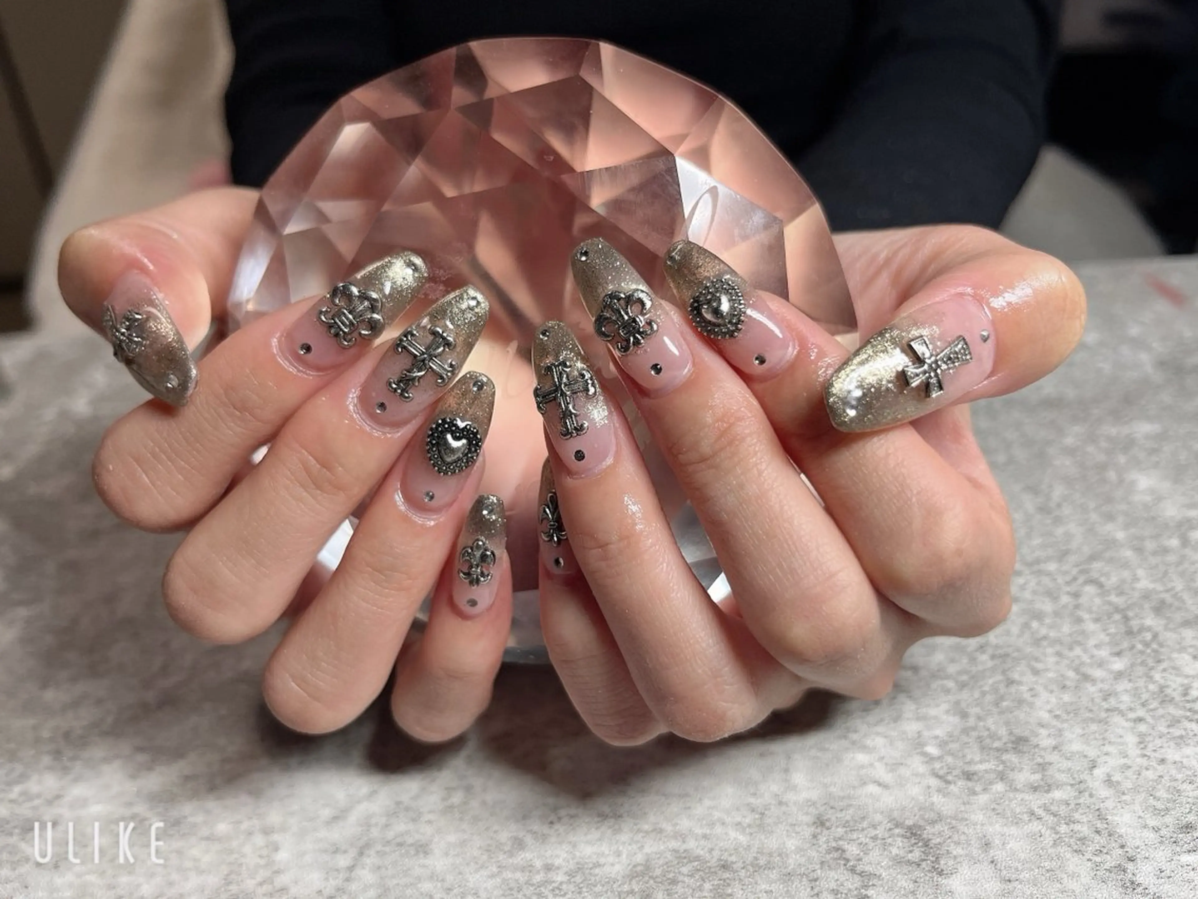 ネイル 長さ出し シンプルネイル ネイルチップ 佐野 愛美のエステ・リラクイメージ