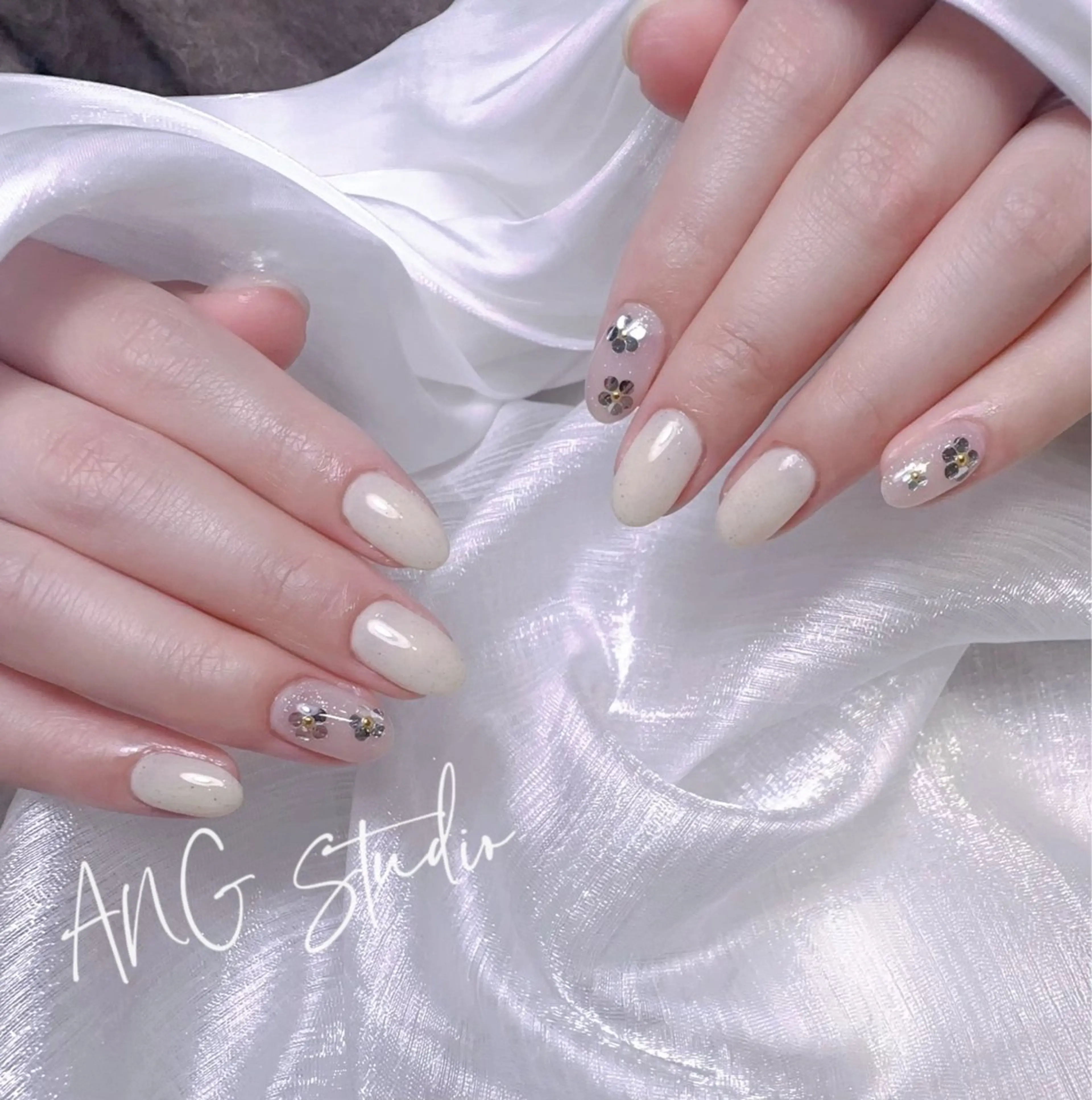 ネイル ハンドネイル ハンドケア ANG Studioのネイルデザイン