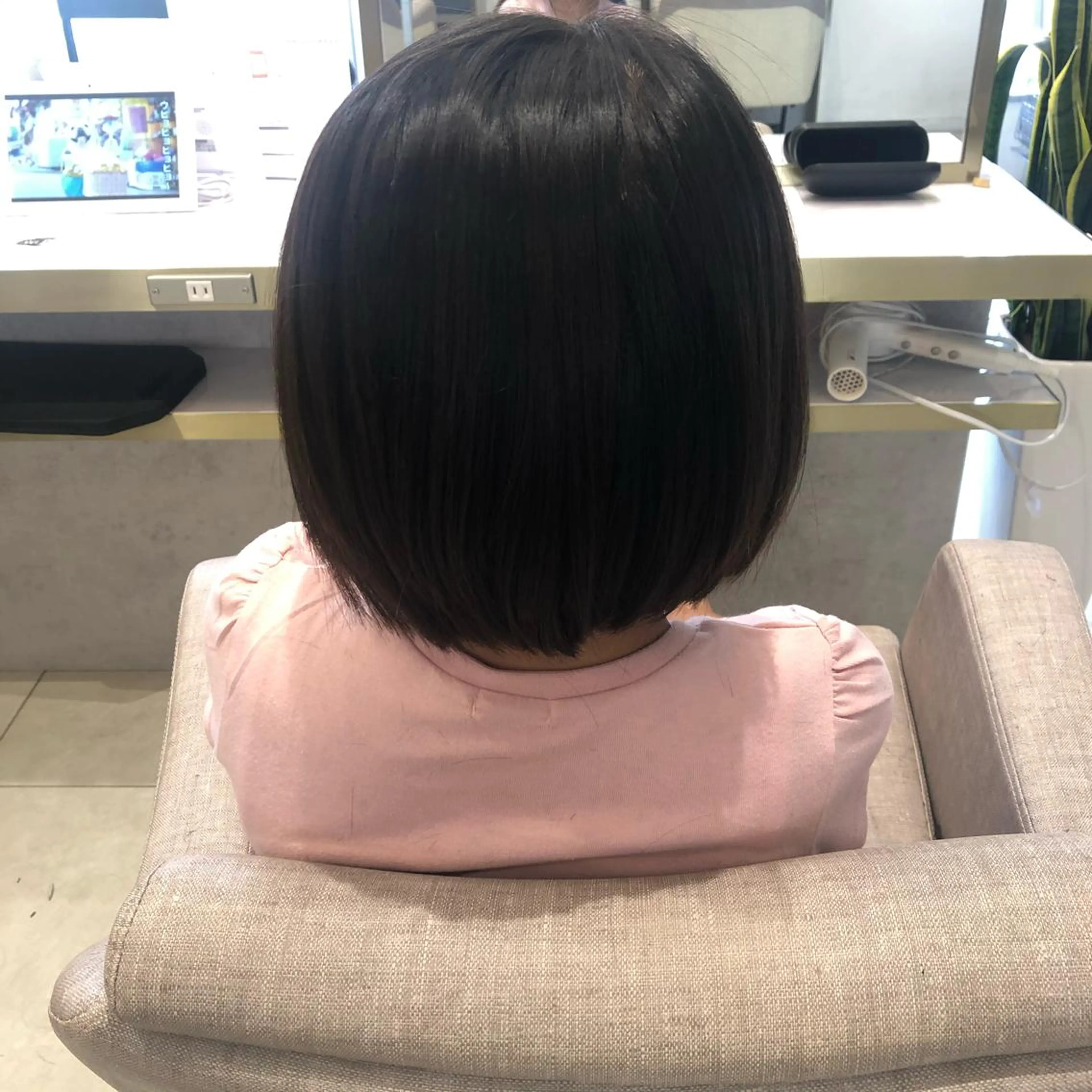 ショート 井澤 和花のヘアスタイル