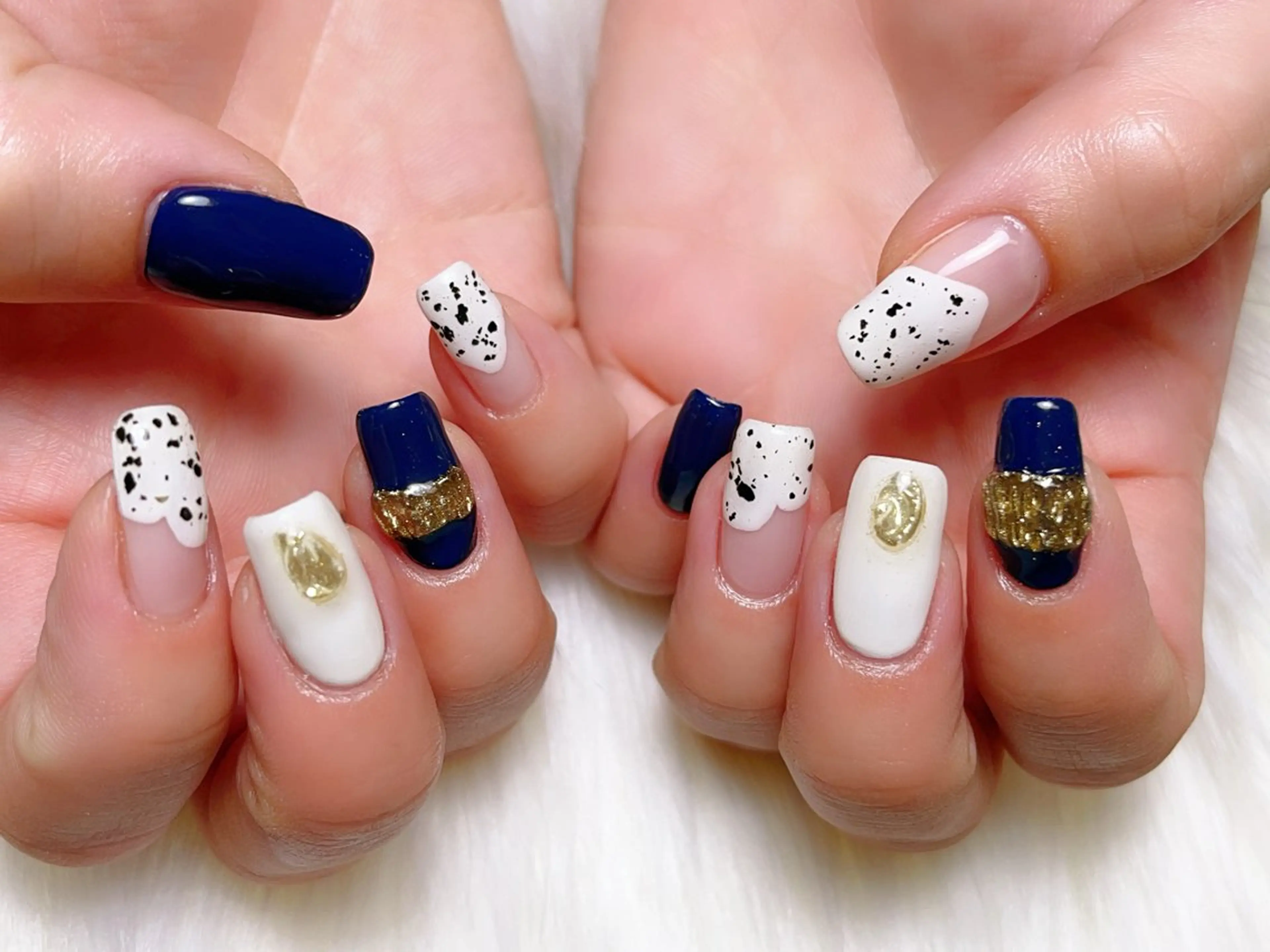 ネイル Rs nail 新宿西口のネイルデザイン