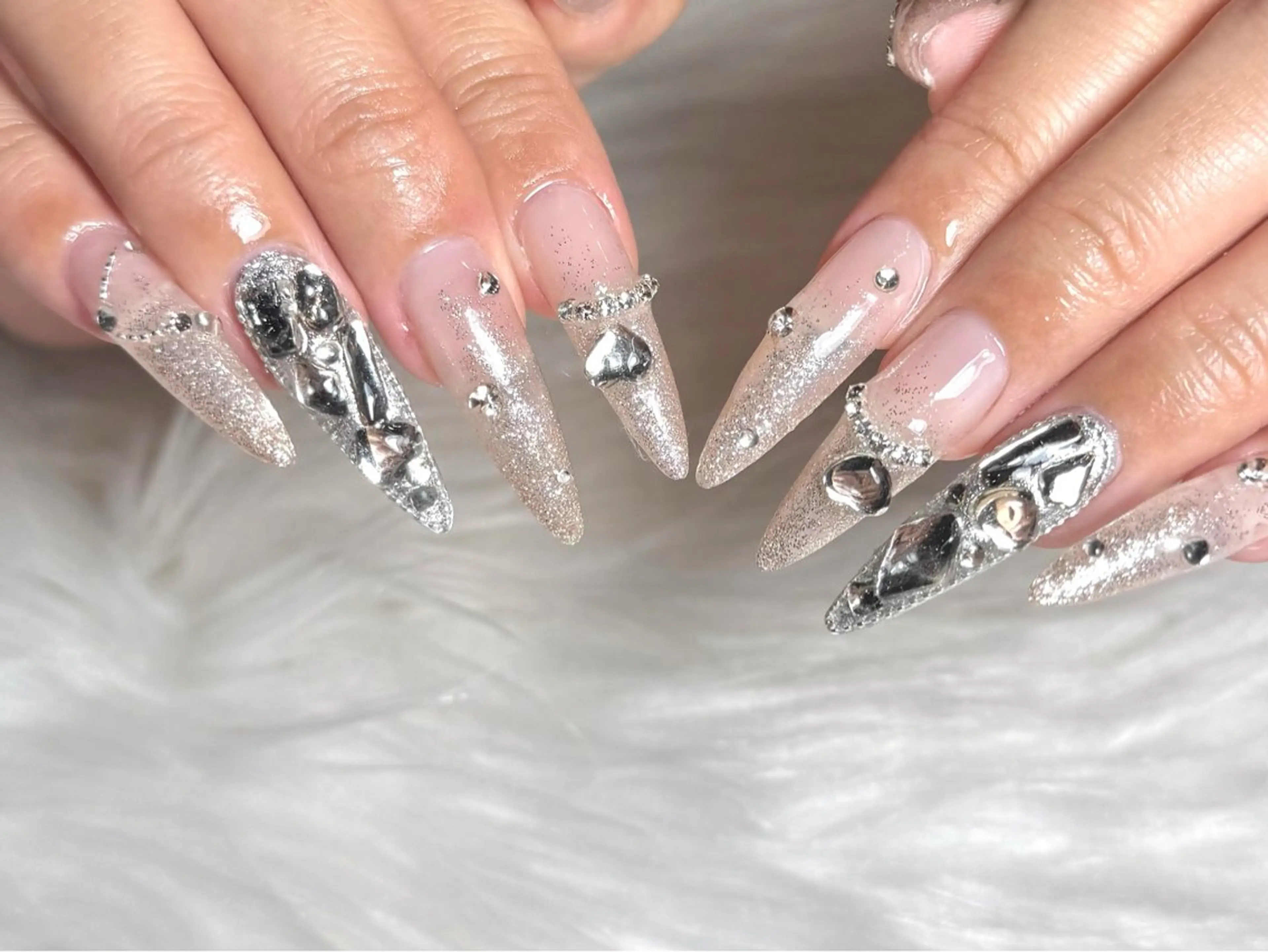 ネイル 持ち込み peTiT ✨️ yuzuki💞🫧のネイルデザイン