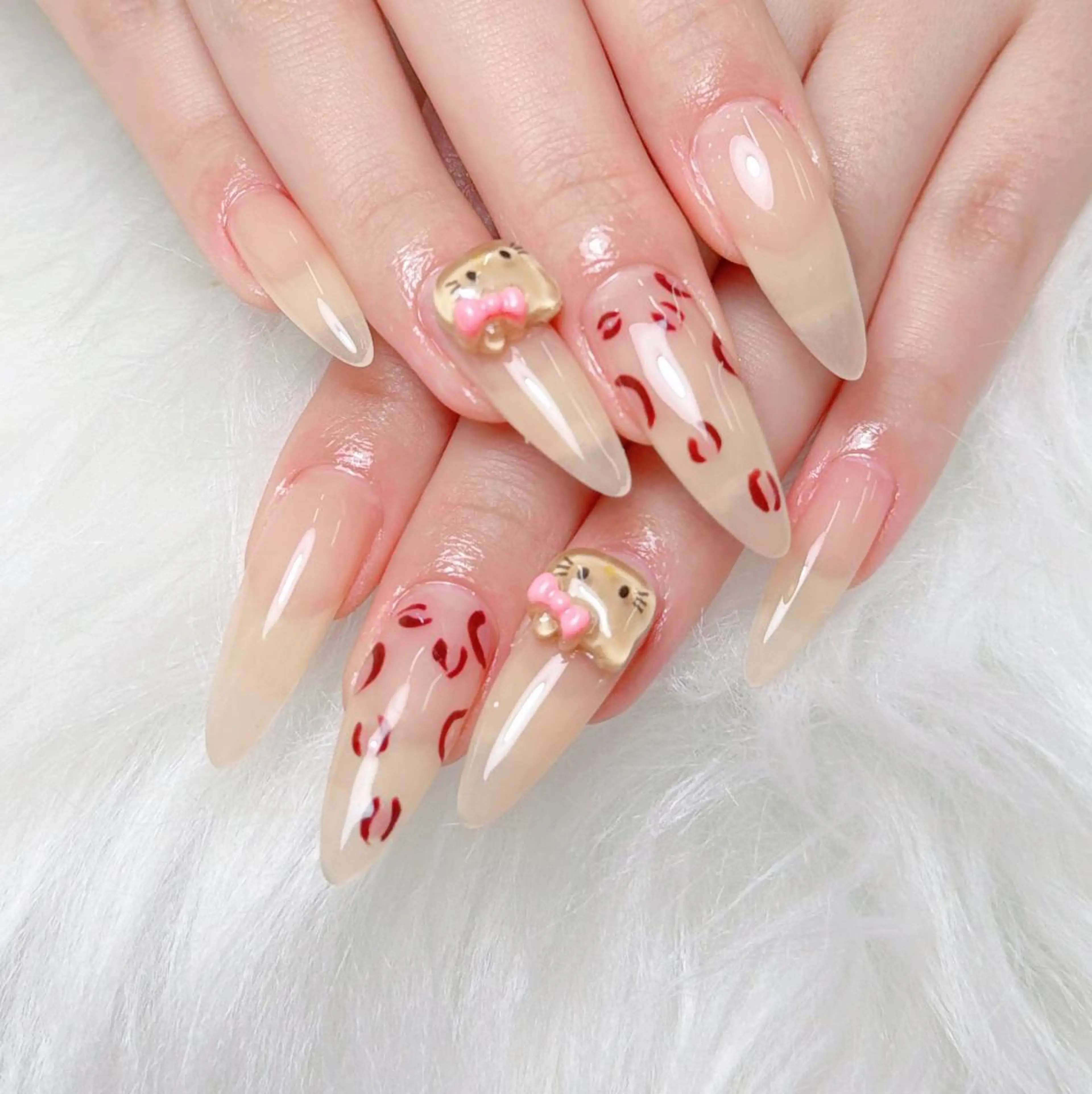 ネイル queens nailsalonのネイルデザイン