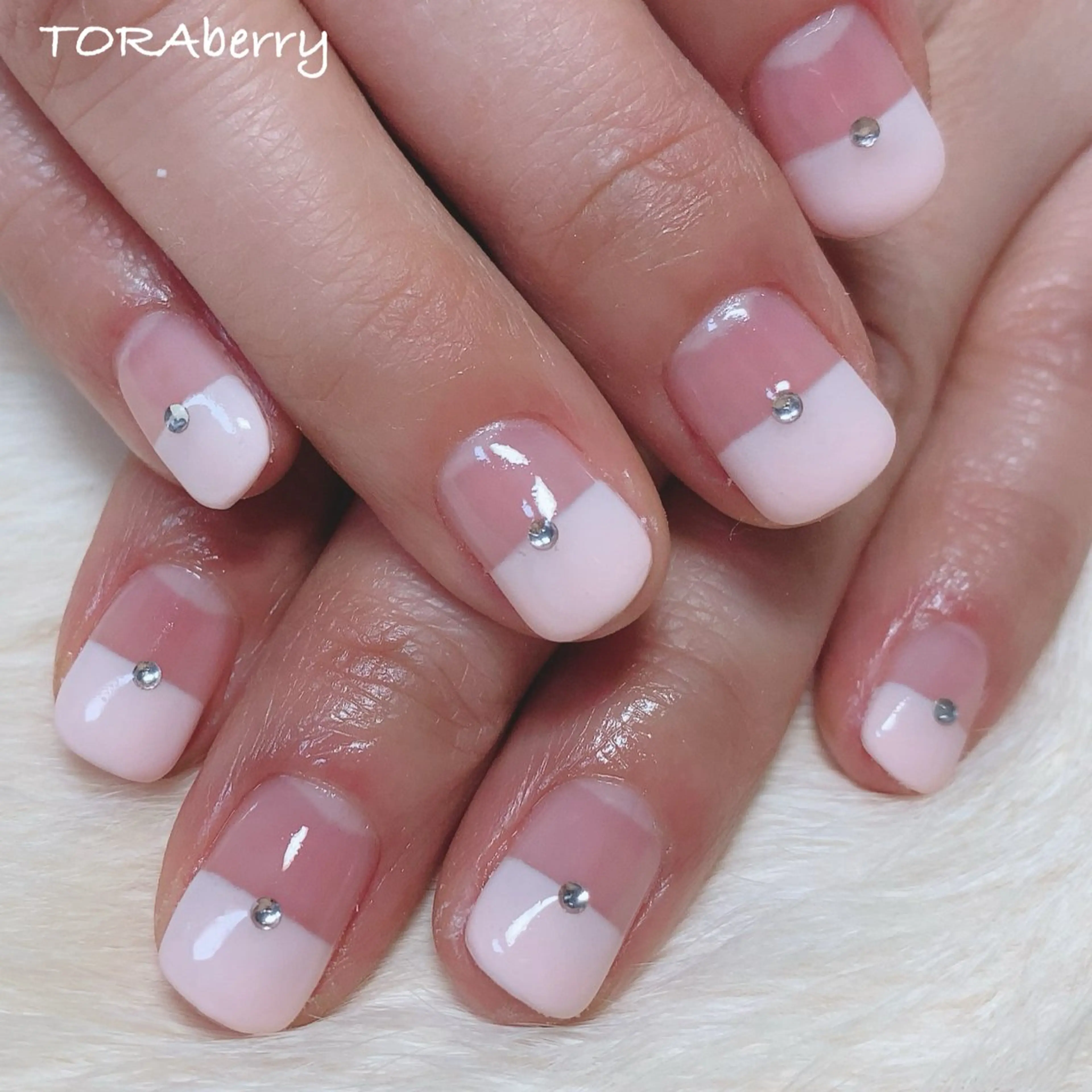 ネイル ハンドネイル ネイリスト なつみのネイルデザイン