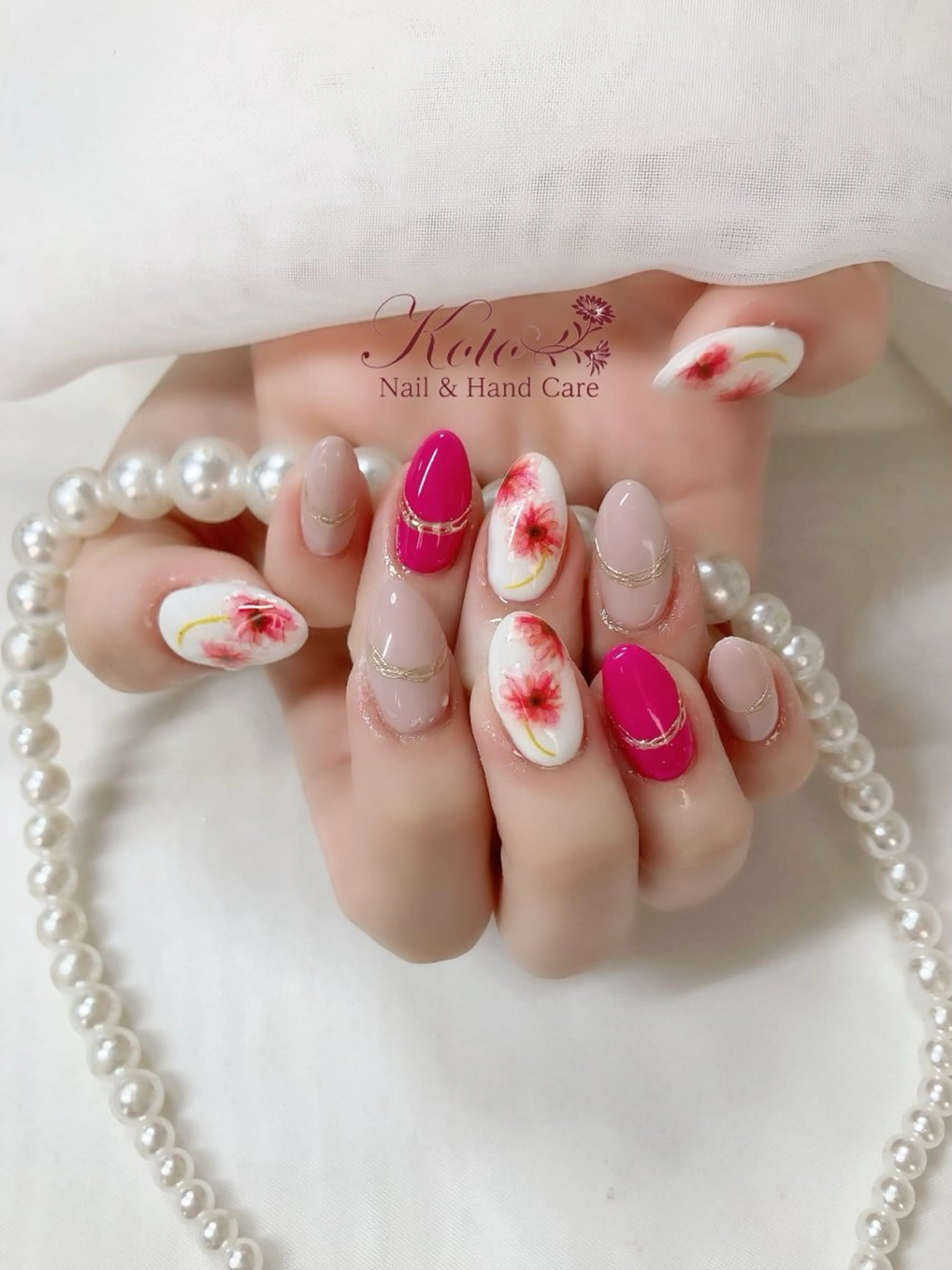 ネイル 長さ出し ジェルネイル 持ち込み ニュアンスネイル 赤色 ハンドネイル Nail Salon KOTOのネイルデザイン