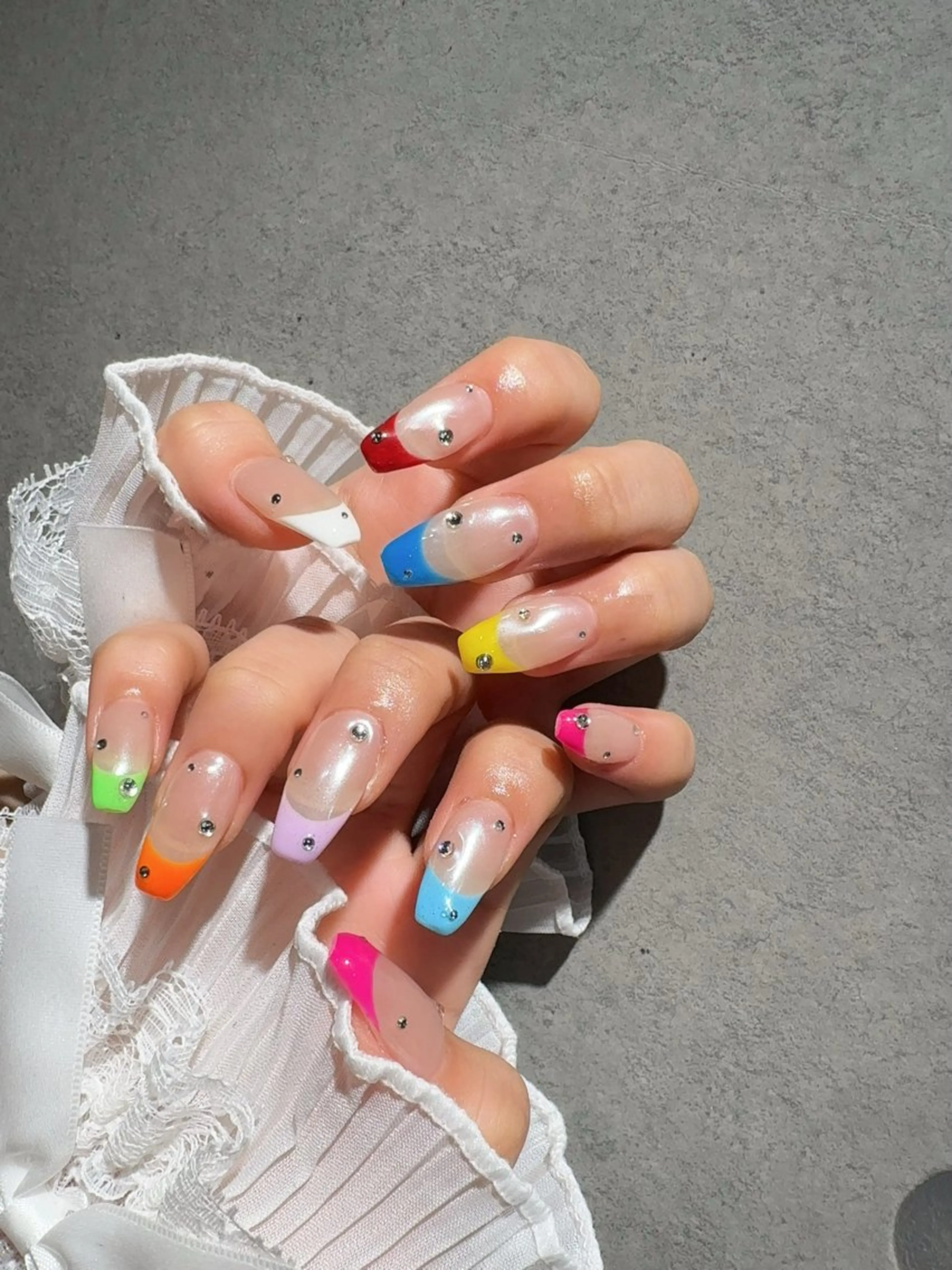 ネイル I-nailロング /ワンホン/キラキラのネイルデザイン