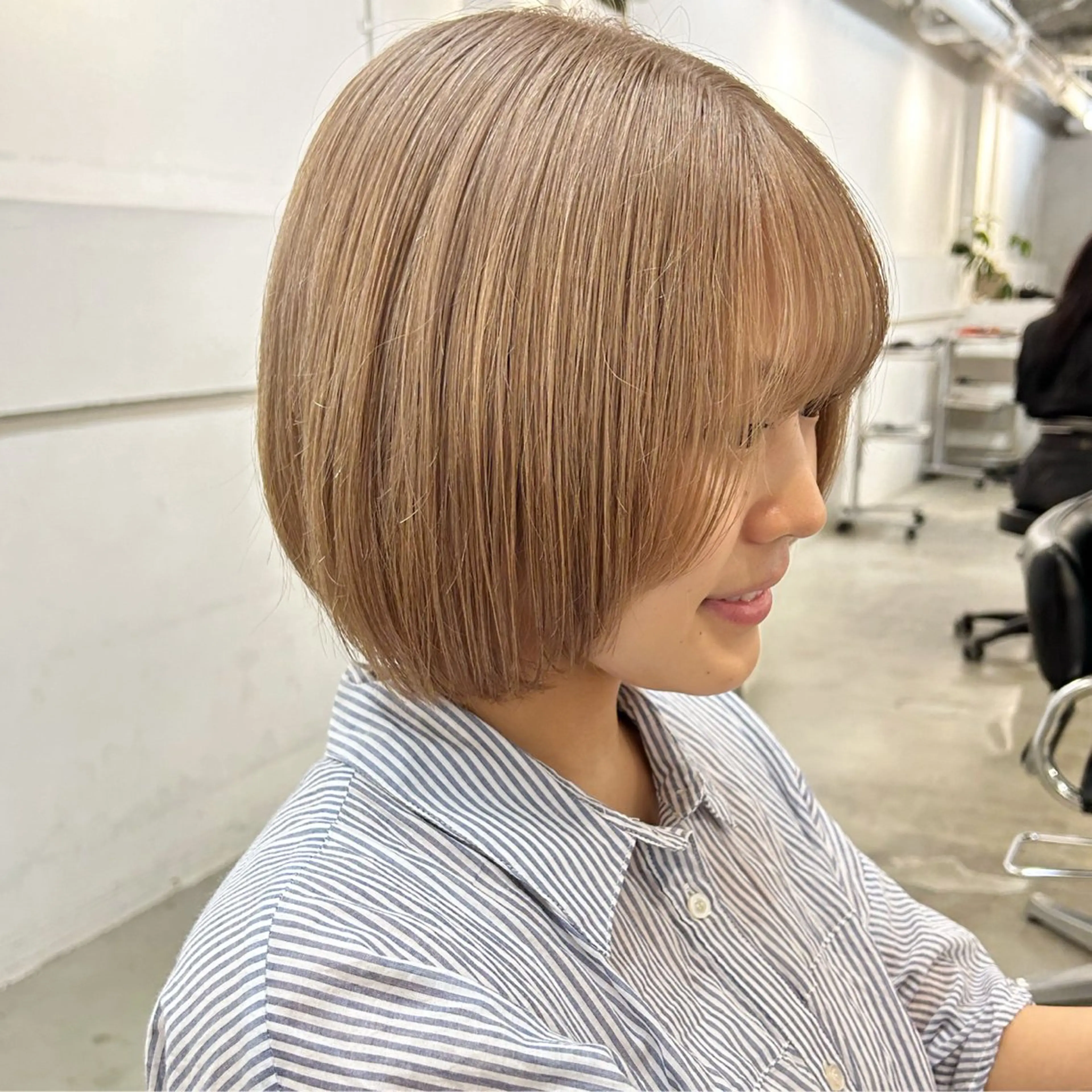 ショート カラー カット ヘアカラー 切りっぱなしBOB 職人💜Anzuのヘアスタイル