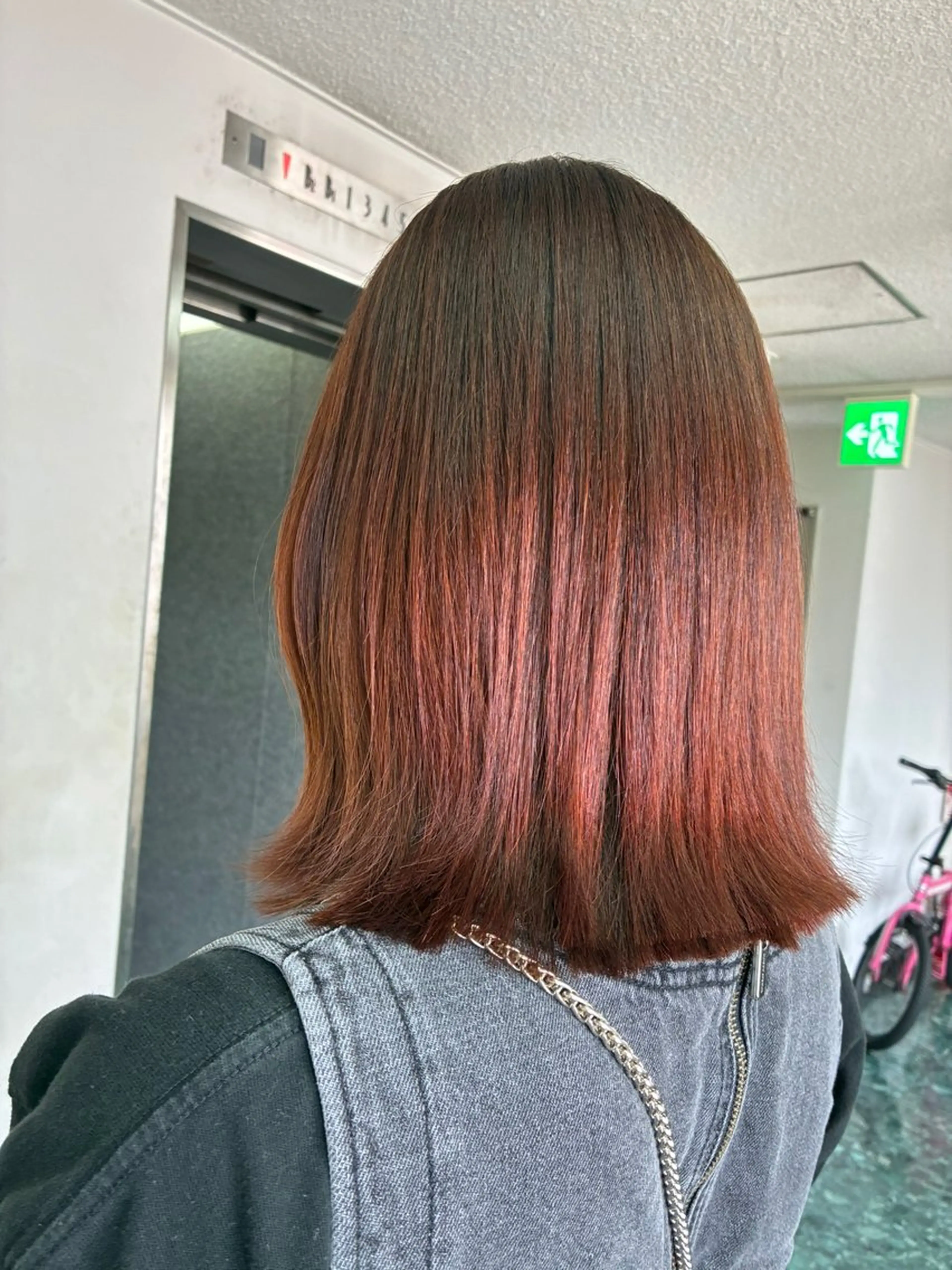 ミディアム 縮毛矯正 nara misakiのヘアスタイル