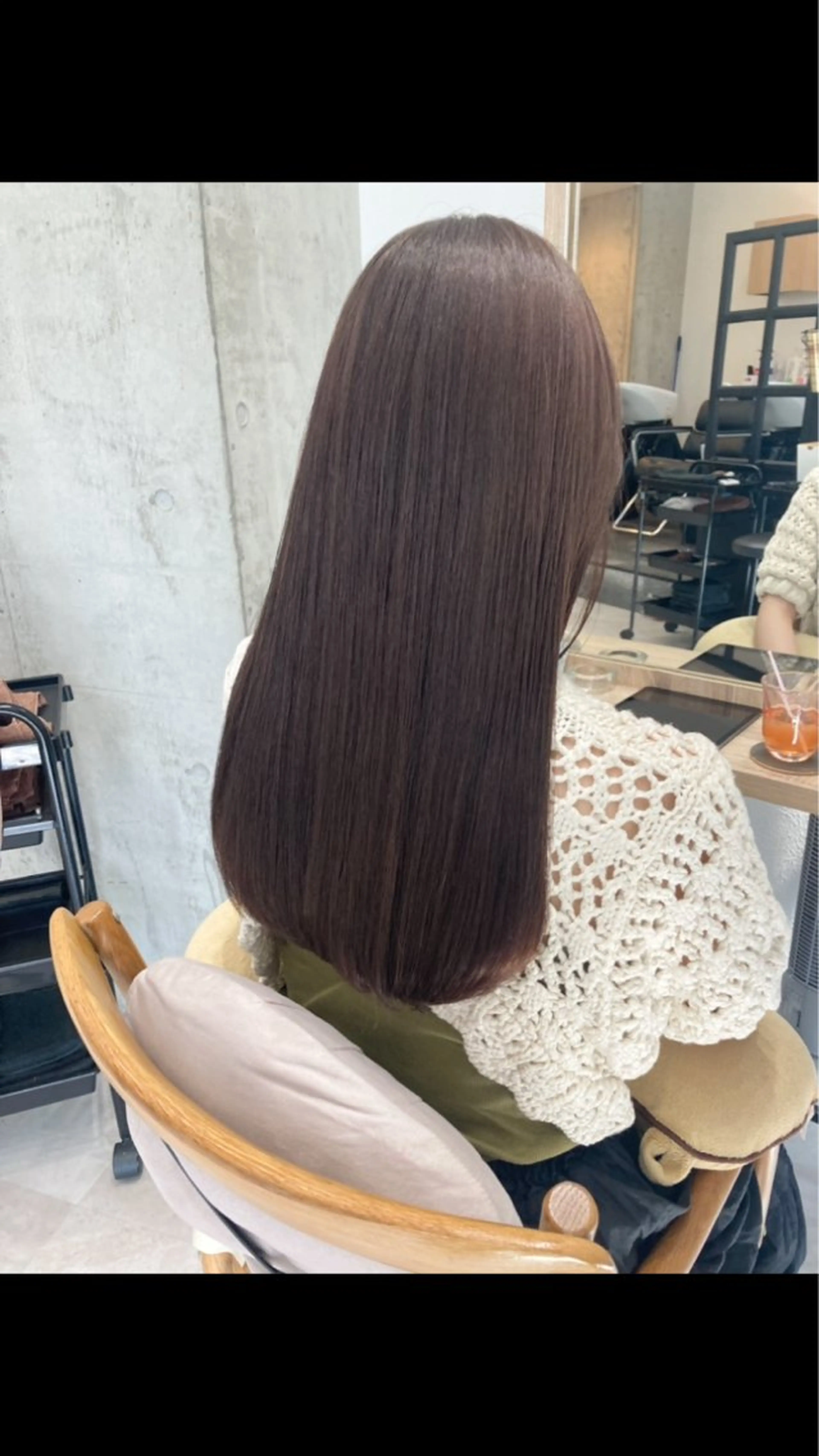 セミロング ✨色持ちの良い艶 カラー✨蟹江真世のヘアスタイル