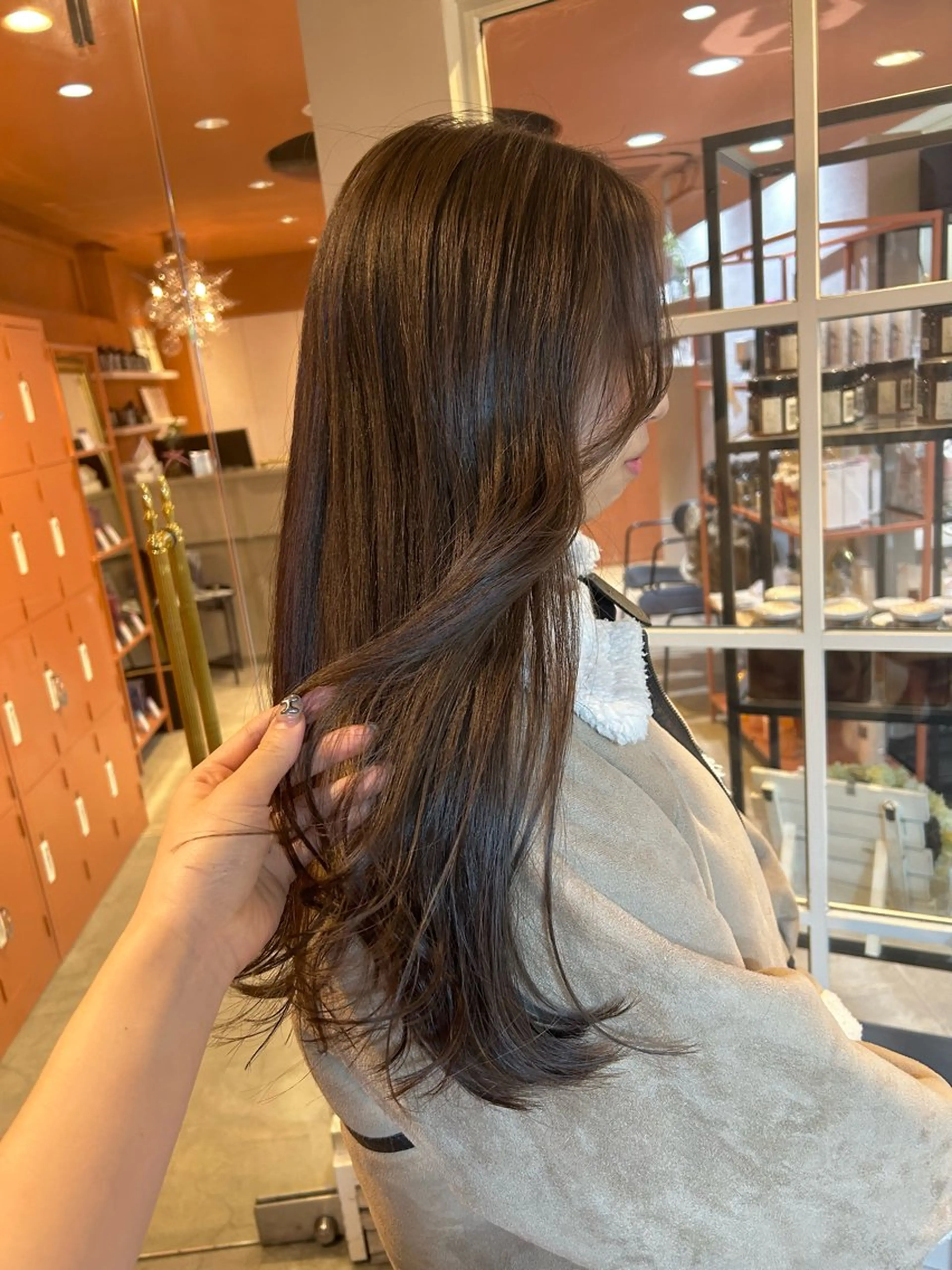 ロング カラー カット ヘアカラー ヘッドスパ 艶髪に✧ / 透明感 カラー / 冨成のヘアスタイル