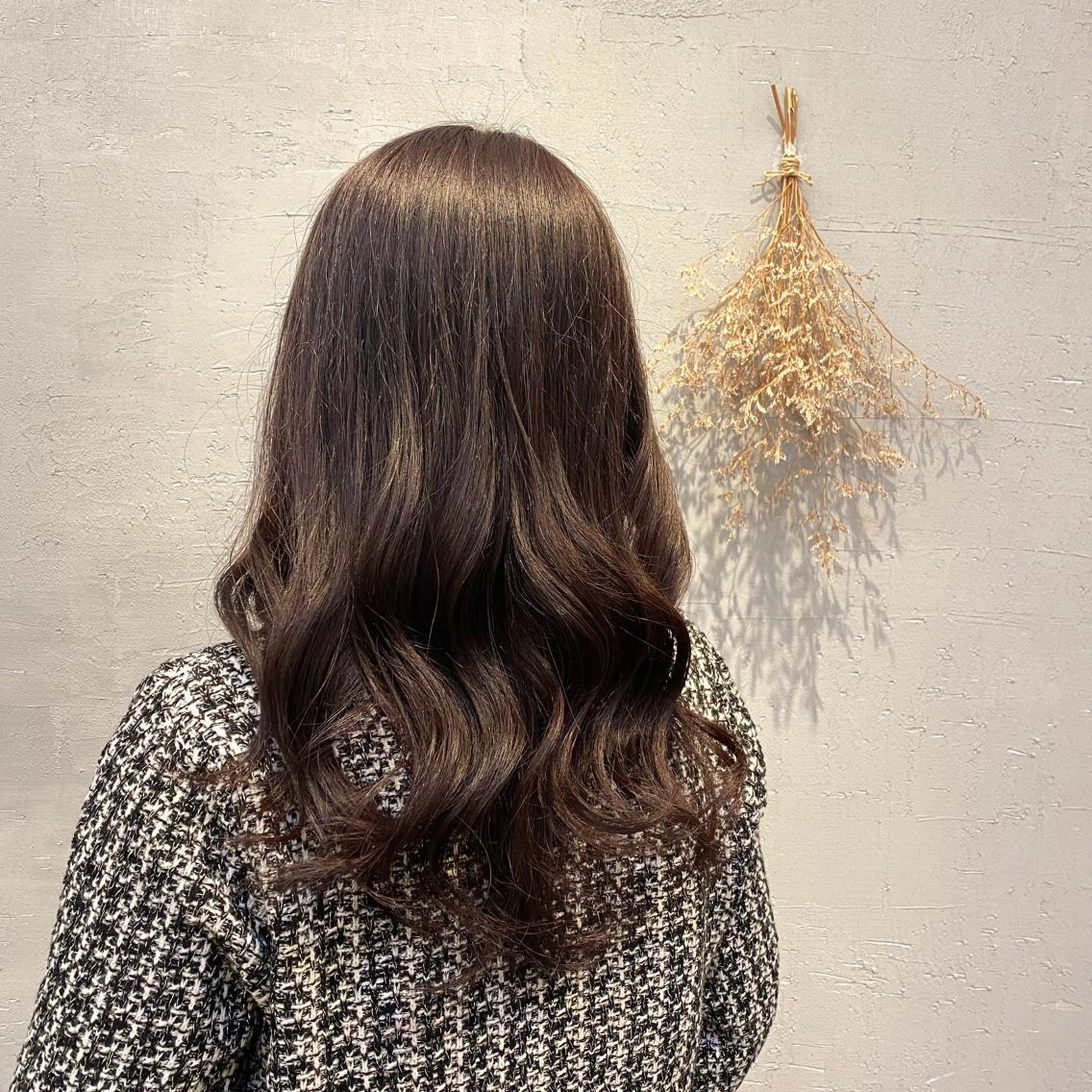 カラー kuschel アリイのヘアスタイル