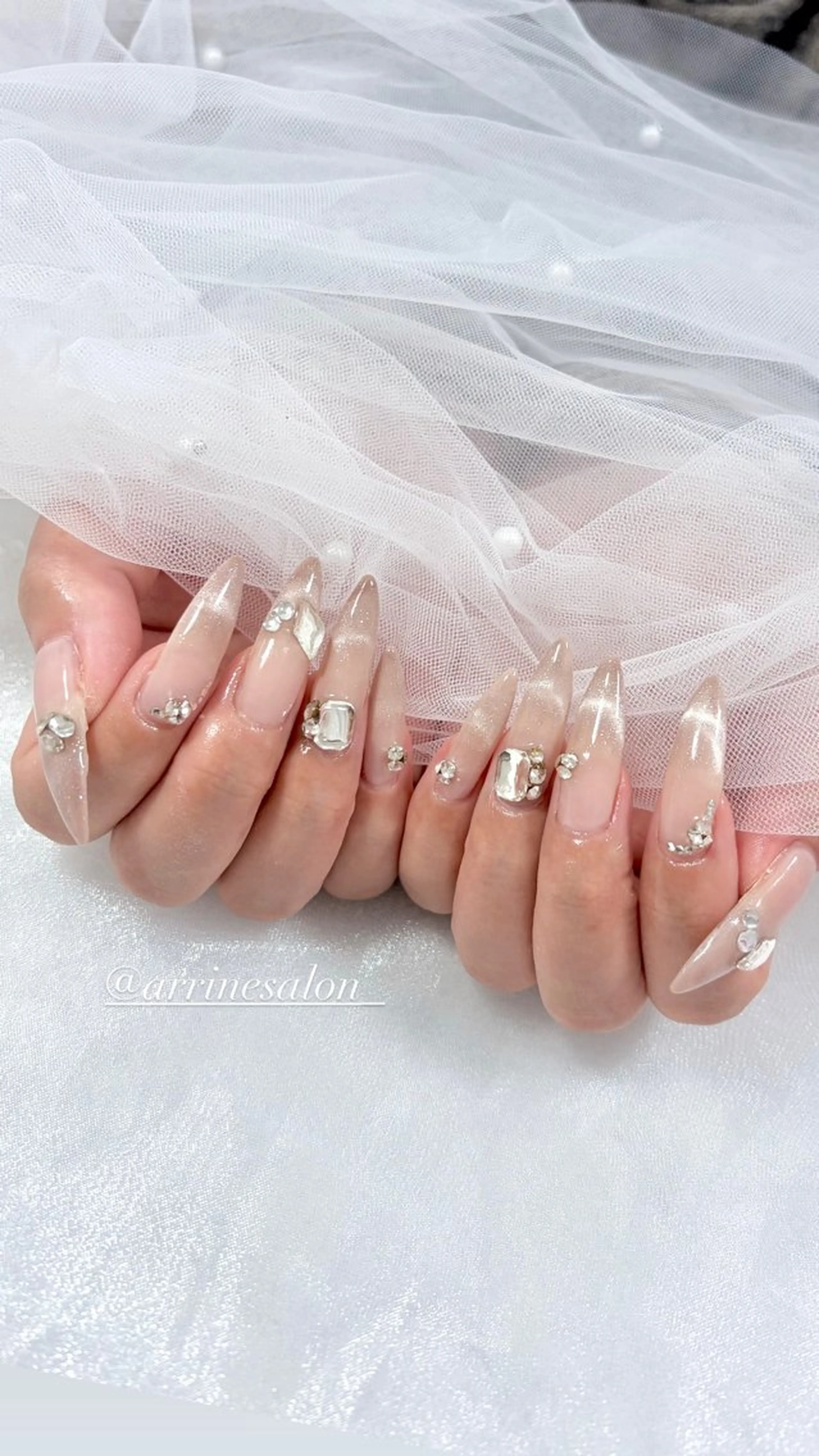 ネイル ハンドネイル ARRINE所属・akari🎀 京橋 ARRINEのネイルデザイン