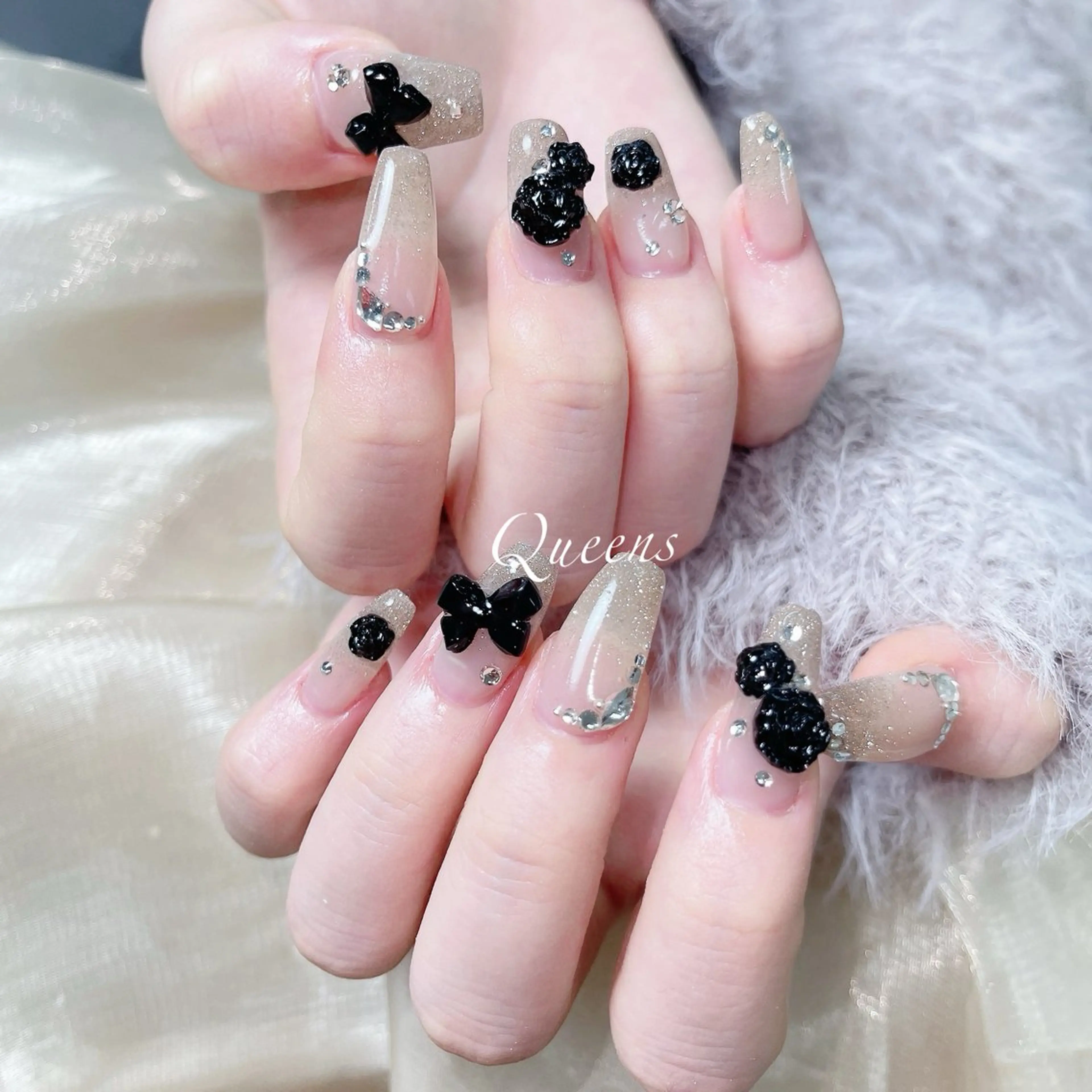 ネイル ハンドネイル Queens マオのネイルデザイン