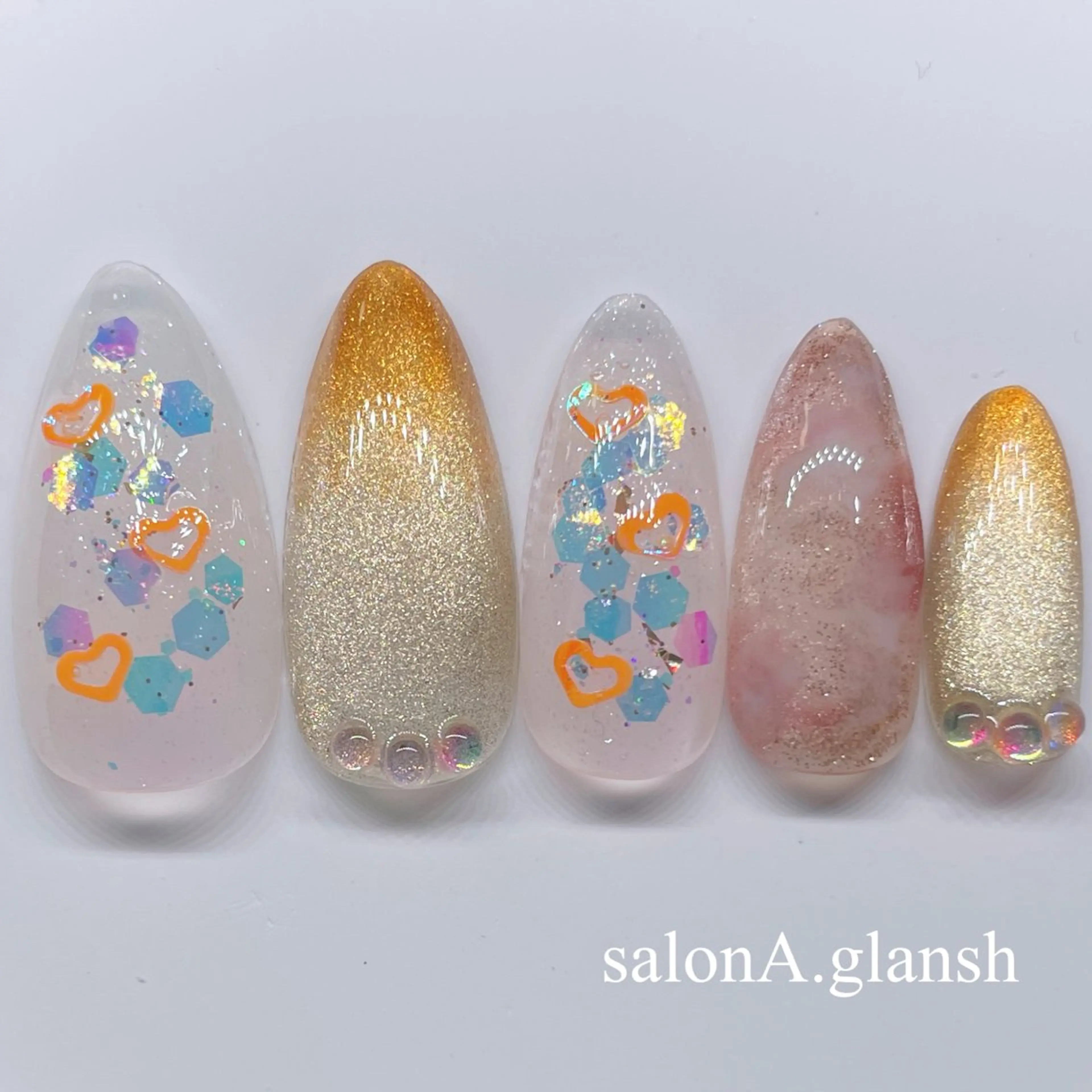 ネイル ハンドネイル salon A.glansh所属・肌質改善salon♪ 効果がわかる♪南森町のネイルデザイン