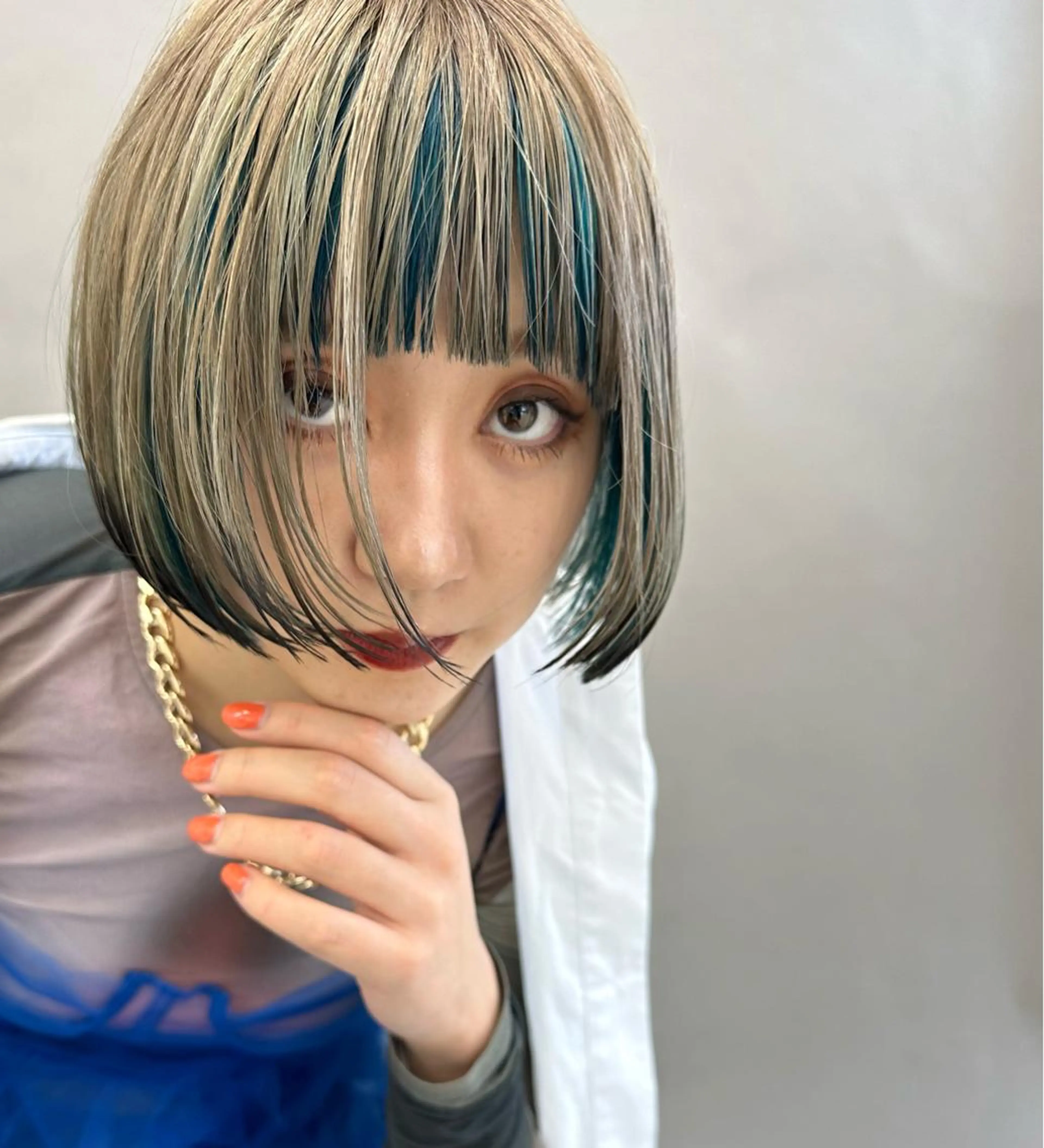 ミディアム カット ヘアカラー トリートメント 骨格診断で絶対可愛い ✨丸みショート✨凌弥のヘアスタイル