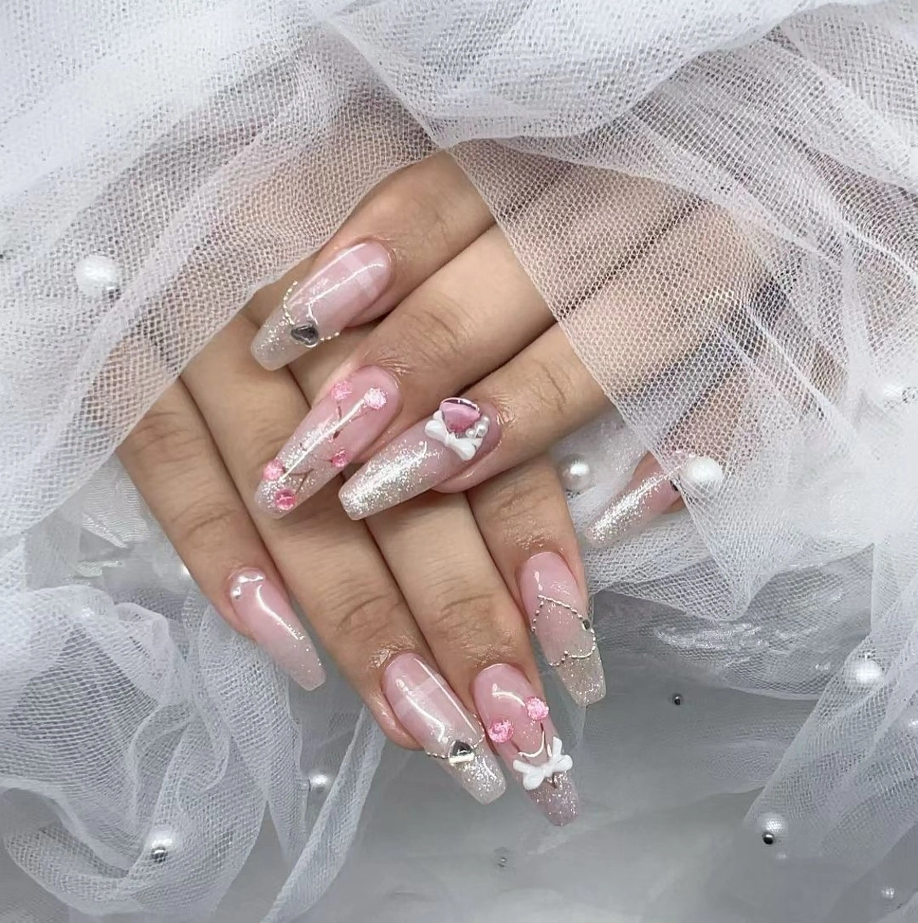 ネイル ハンドネイル ハンドケア COCO ネイルのネイルデザイン