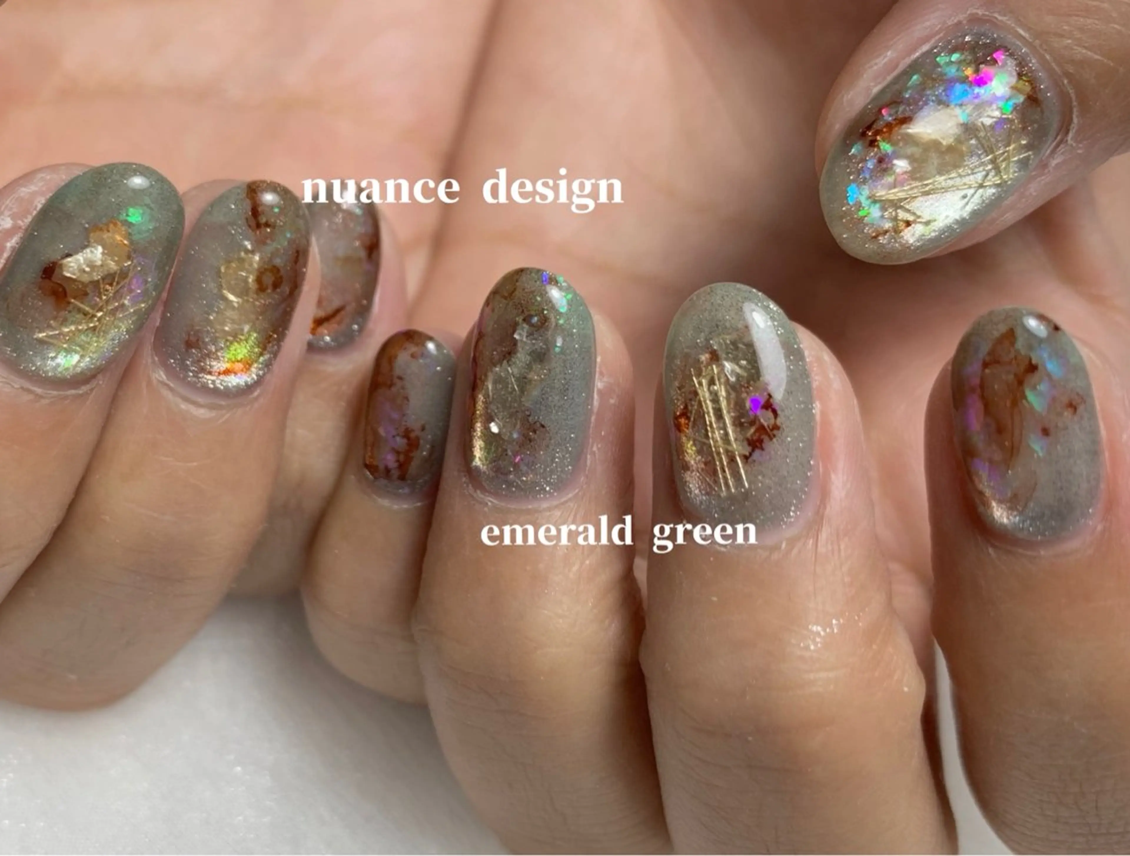 ネイル アートネイル オーロラネイル 大理石ネイル(マーブル) julian nail所属・julian nailのネイルデザイン