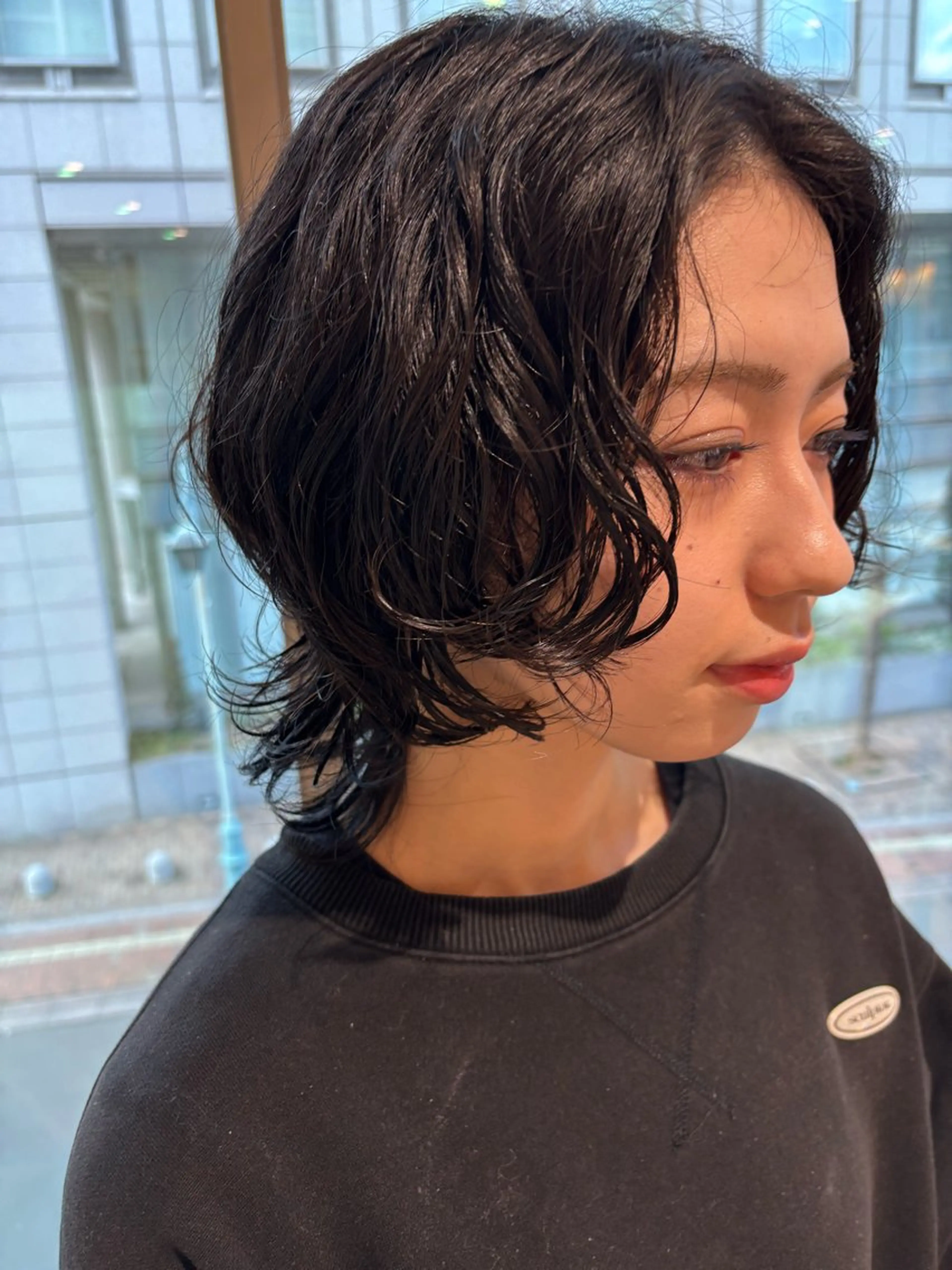 ミディアム パーマ ミディアムパーマ ウルフカット カット パーマ ゆい/パーマ/レイヤ ー/似合わせカラーのヘアスタイル