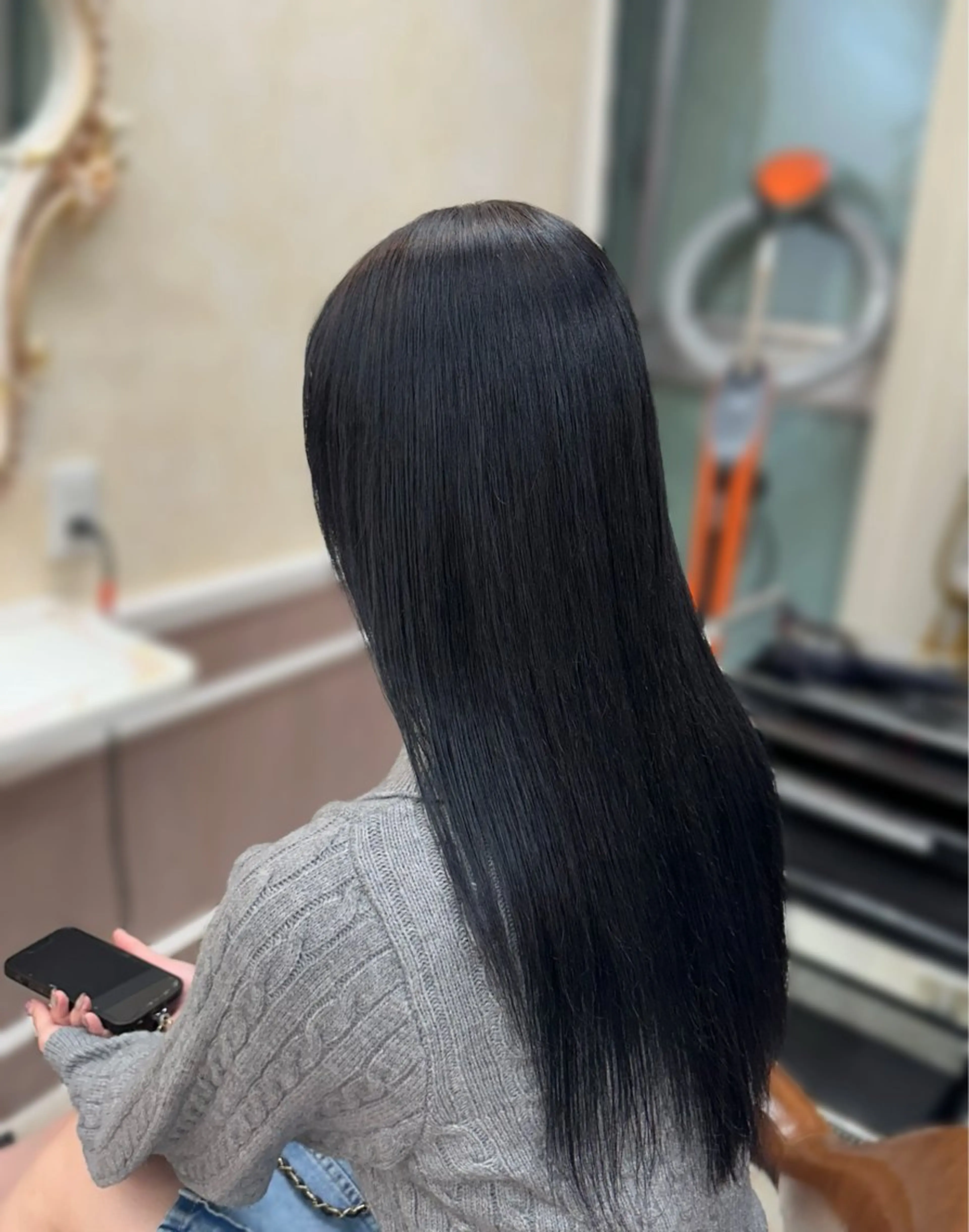 ロング カラー 徳平 優衣のヘアスタイル