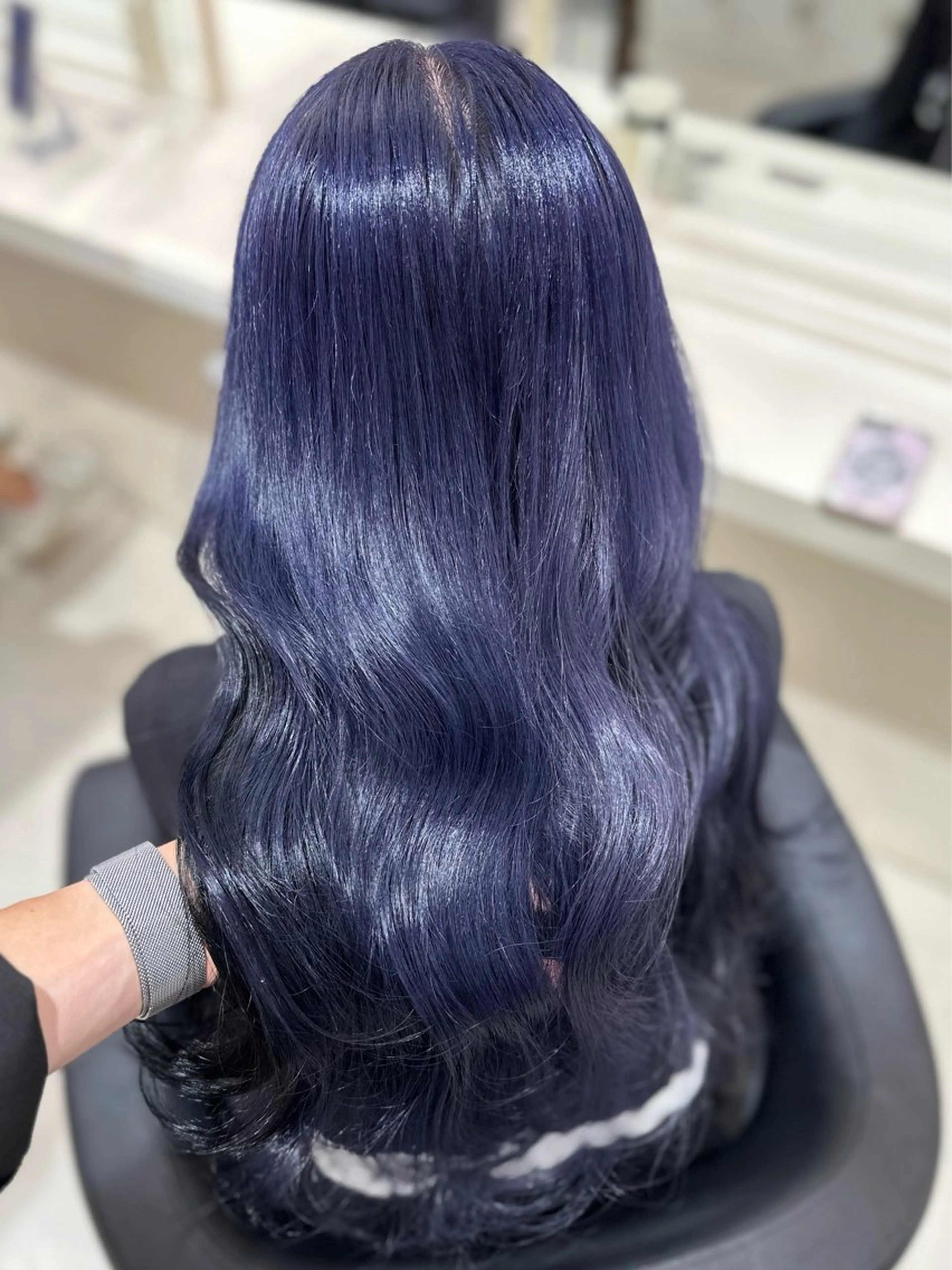 ロング カラー ヘアアレンジ カット ヘアカラー 艶カラー/ハイトーン /レイヤーカットのヘアスタイル