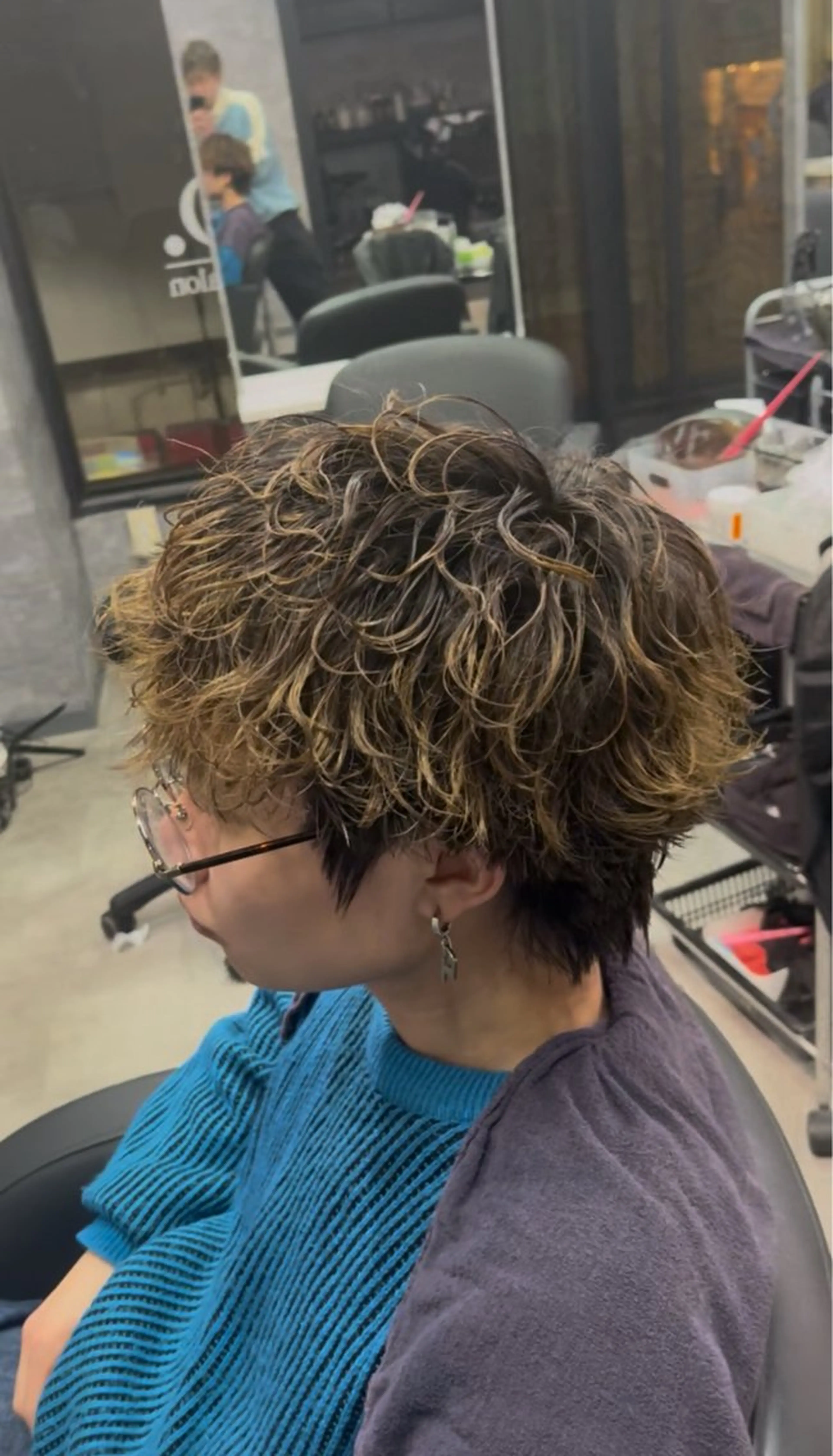 ショート メンズ メンズパーマ 波巻きパーマ カット パーマ Mens salon Ano.所属・石田 大成のヘアスタイル