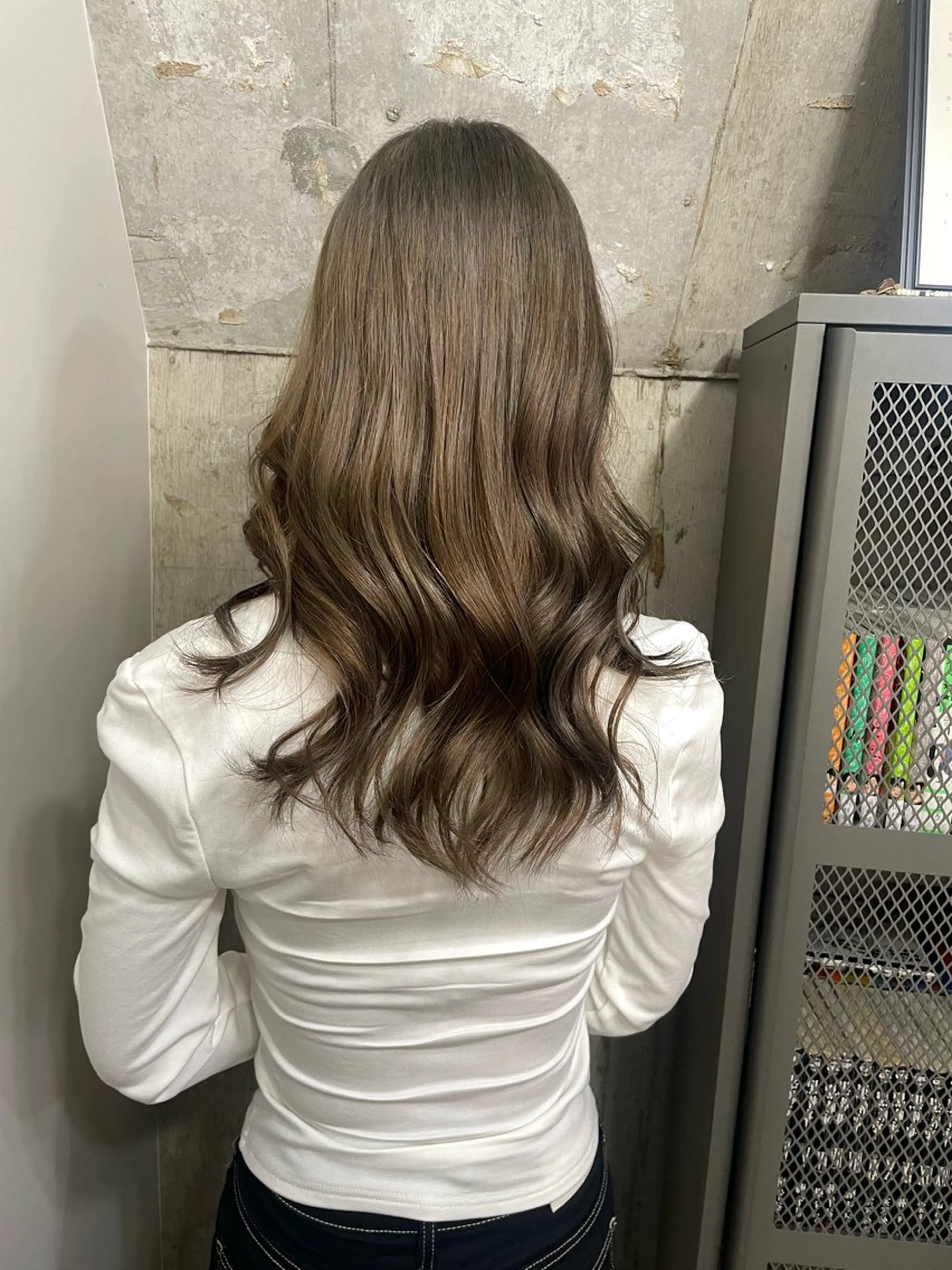 ロング カラー ベージュカラー ミルクティーベージュ ヘアカラー ブレンバイドット所属・ニュアンスカラー/ 🫧レミ(坊主)のヘアスタイル