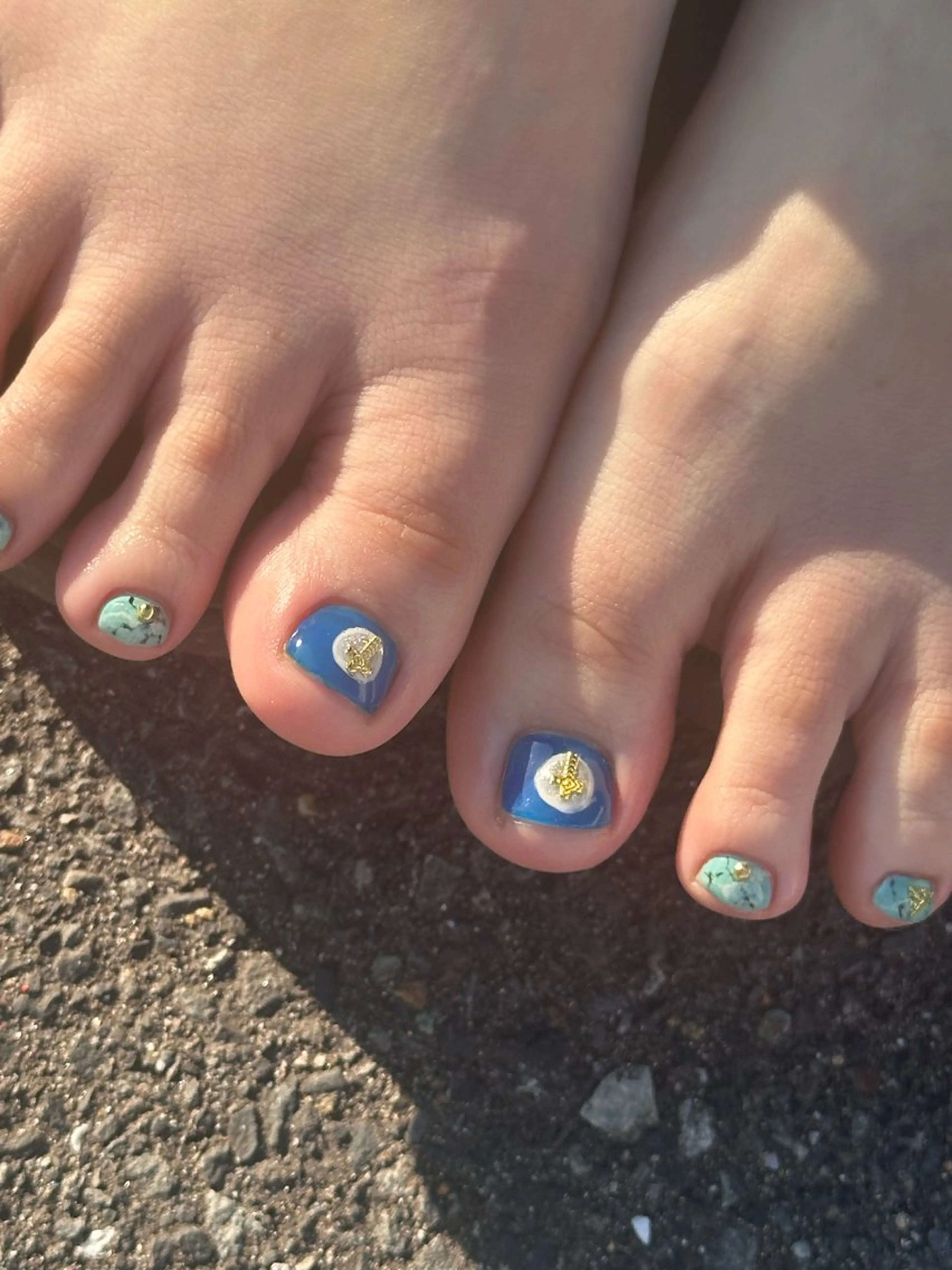 ネイル e.nail所属・🍎吉田 恵里🍎のネイルデザイン