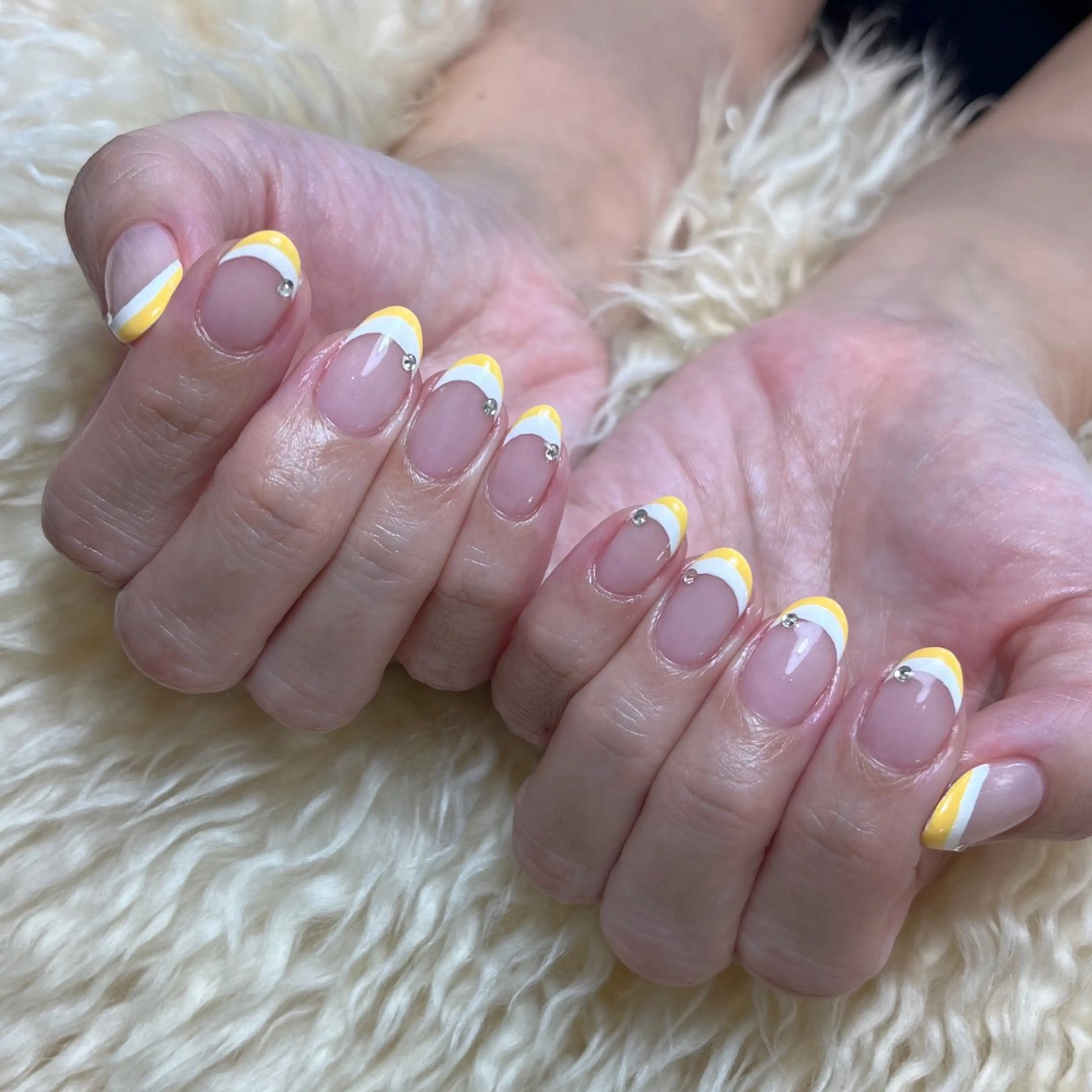 ネイル フレンチネイル センター南 LEGAOSあゆみのネイルデザイン