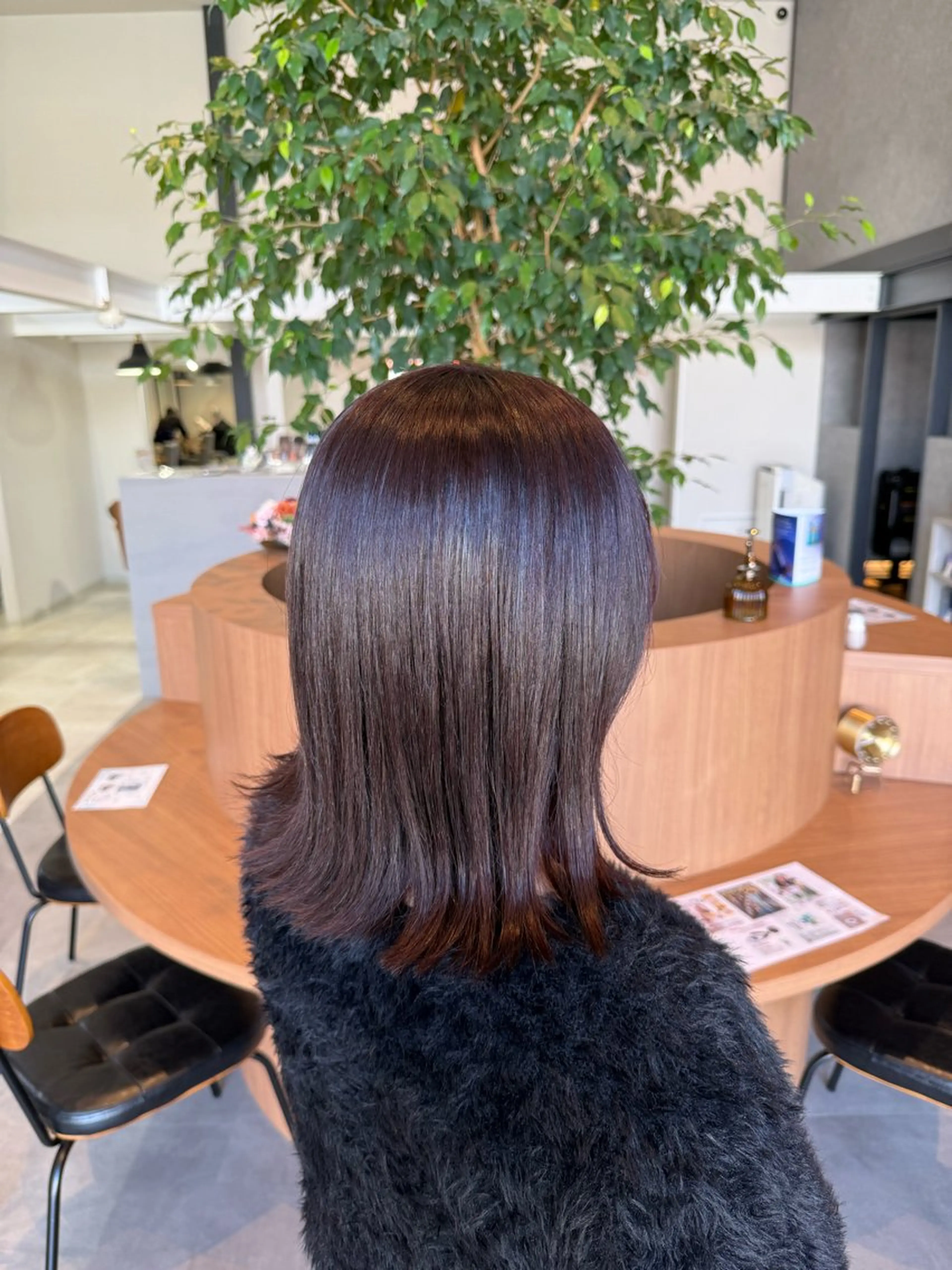 ミディアム カラー ブリーチ ブリーチなしカラー カット ヘアカラー ayaka |トレンドヘアのヘアスタイル