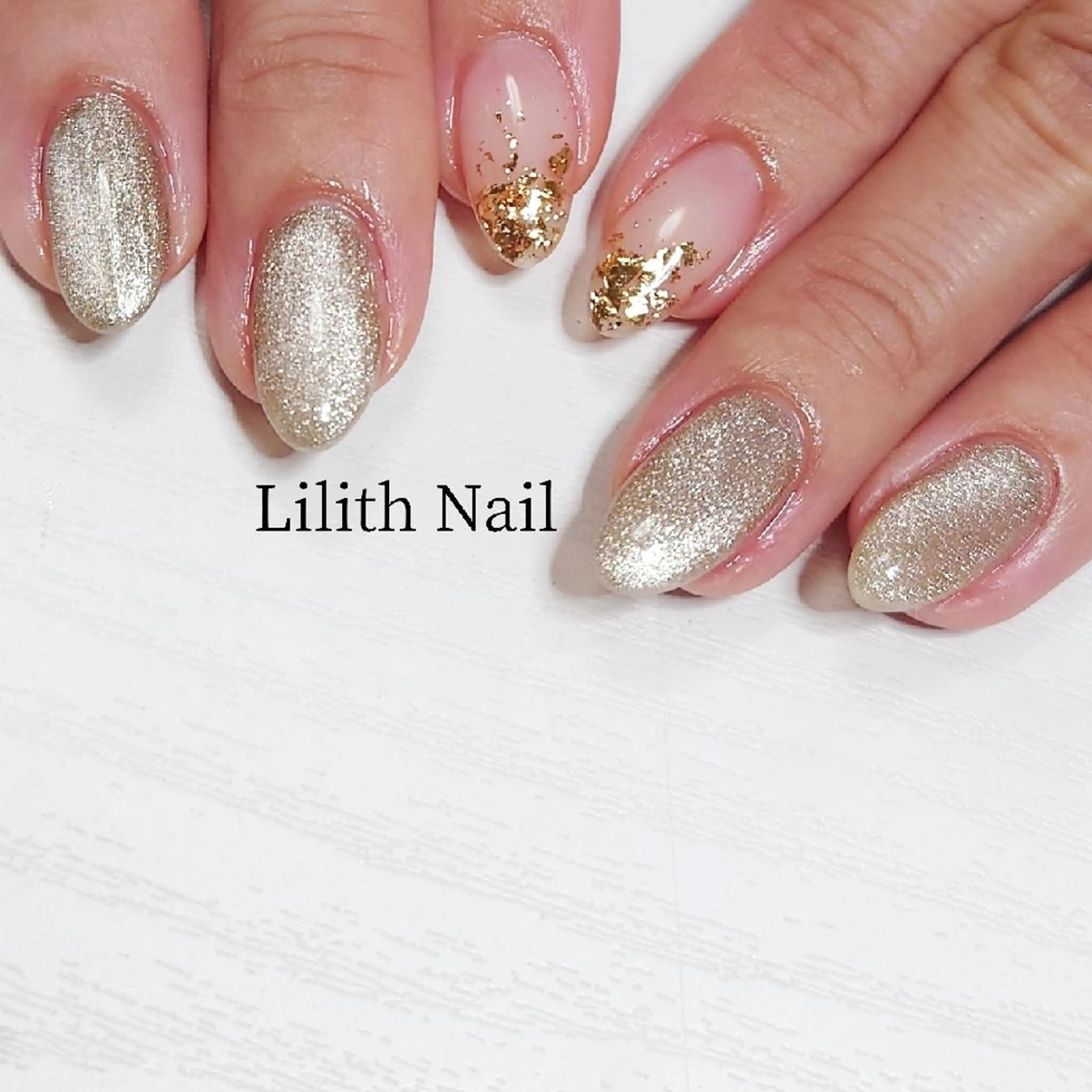ネイル マグネットネイル ハンドネイル Lilith Nailのネイルデザイン