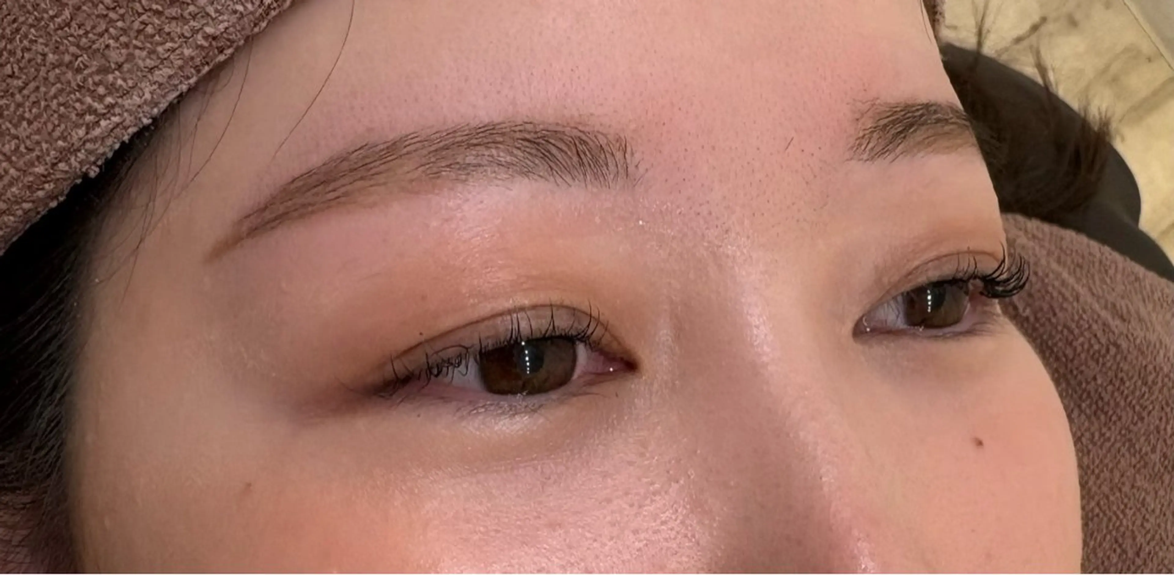 アイブロウ メンズアイブロウ 眉毛ワックス脱毛 ワックス脱毛 透明感/韓国風 HIRARIのヘアスタイル