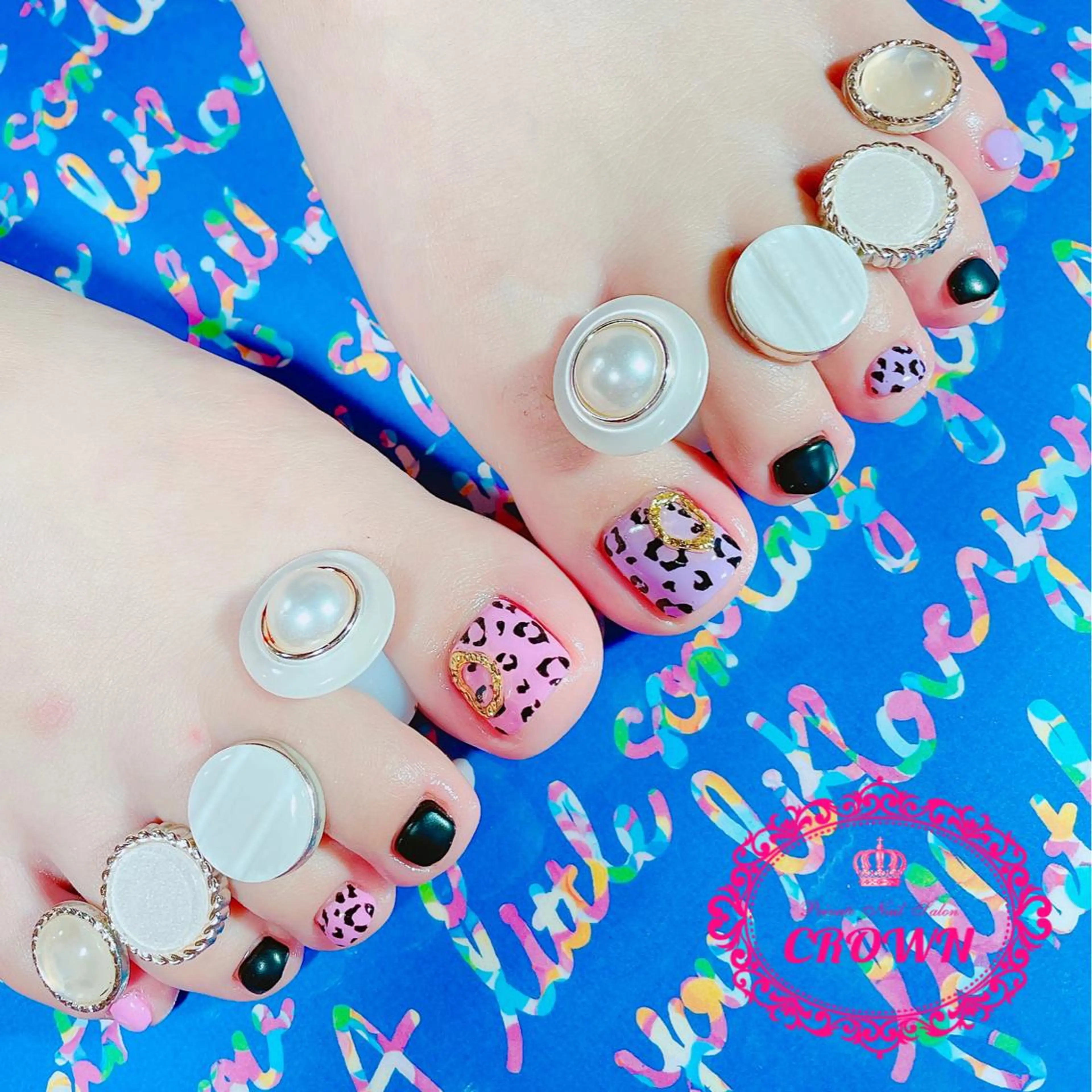 ネイル CROWN プライベートサロンのネイルデザイン