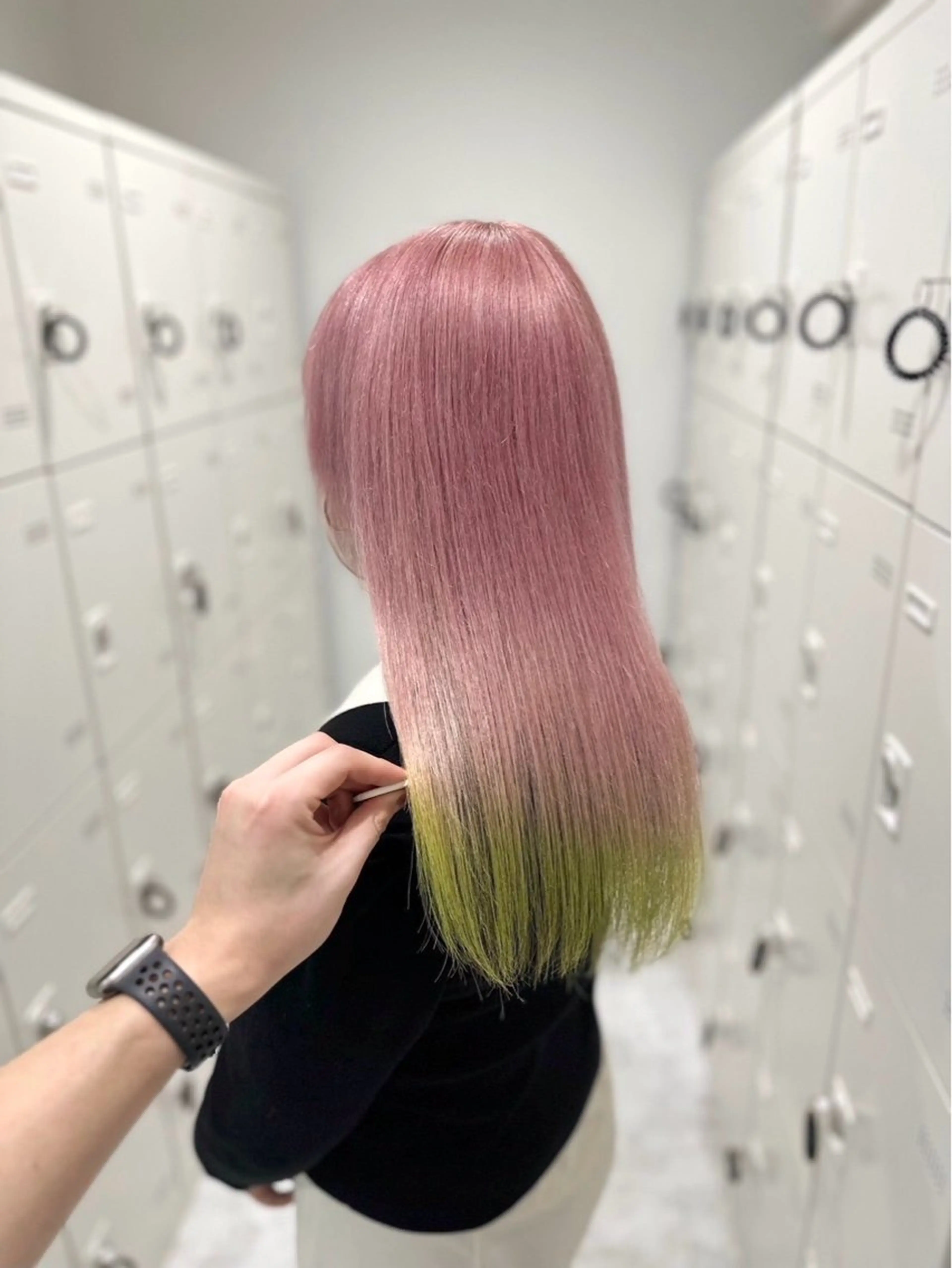 ロング カラー ヘアアレンジ デザインカラー ヘアカラー 🥀レイヤー×ハイト ーントレンドヘア🥀のヘアスタイル