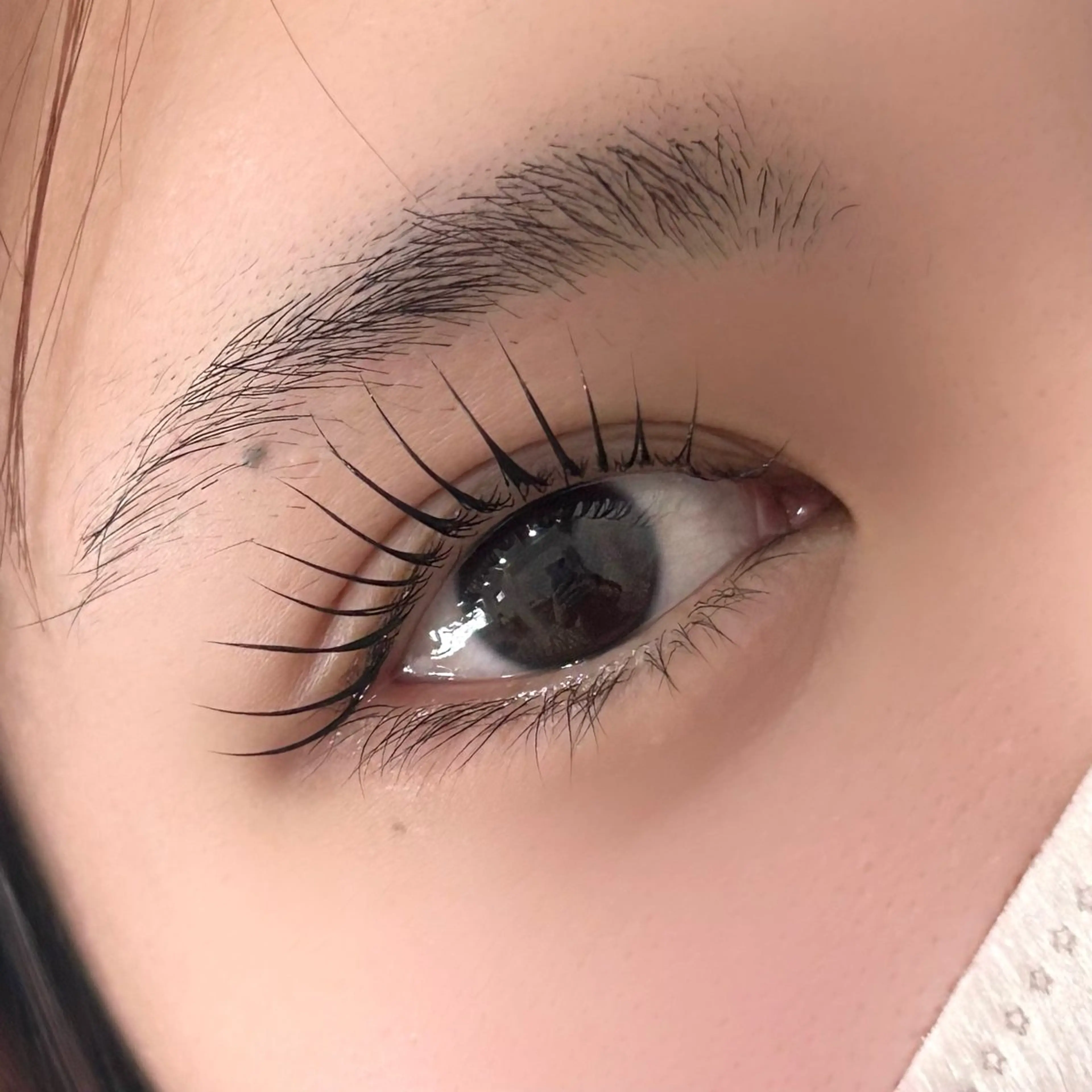 マツエク・マツパ 束感まつ毛 鎗田 真優の眉毛・アイブロウイメージ