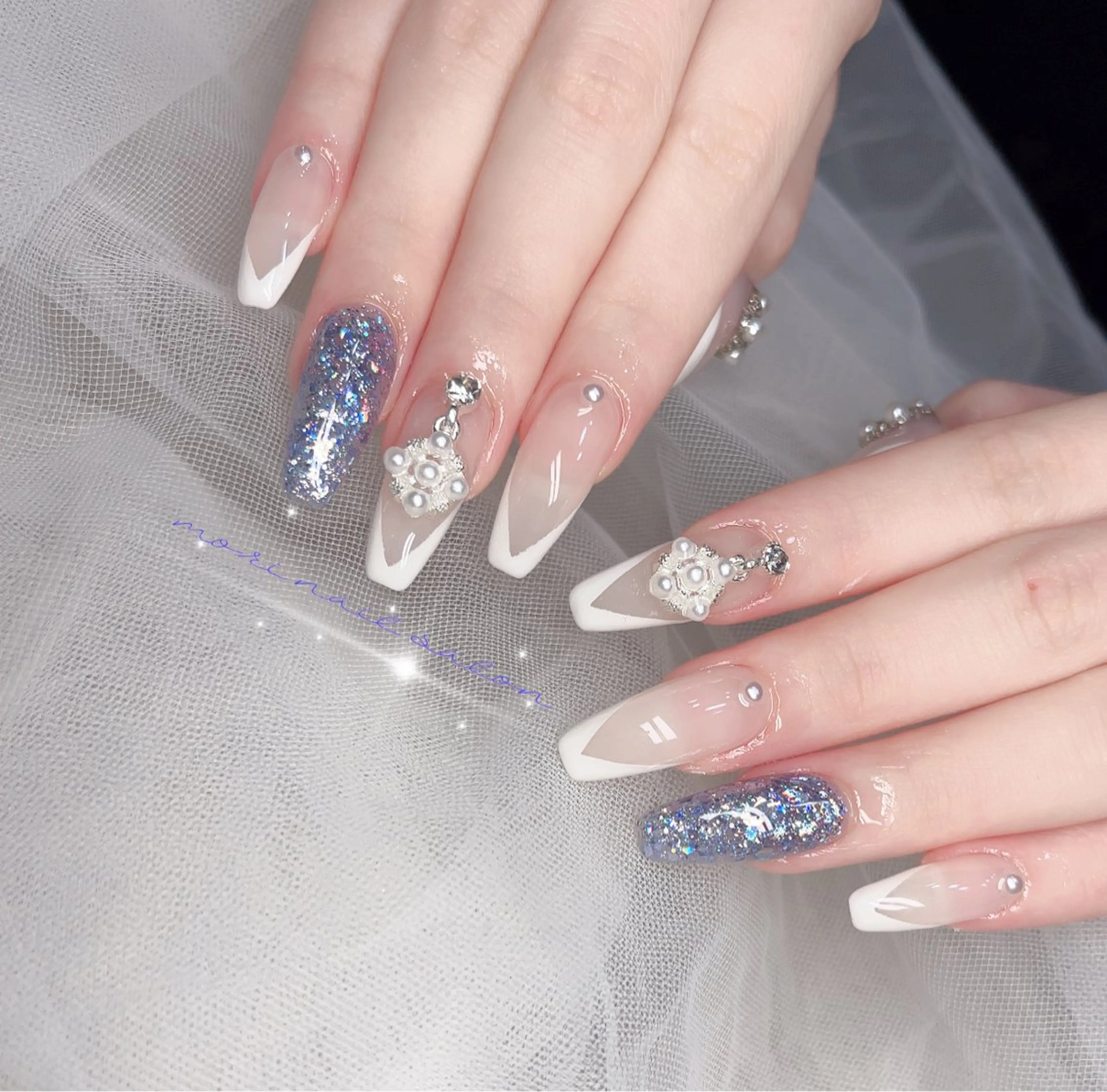 ネイル ハンドネイル 森 ネイルサロンのネイルデザイン